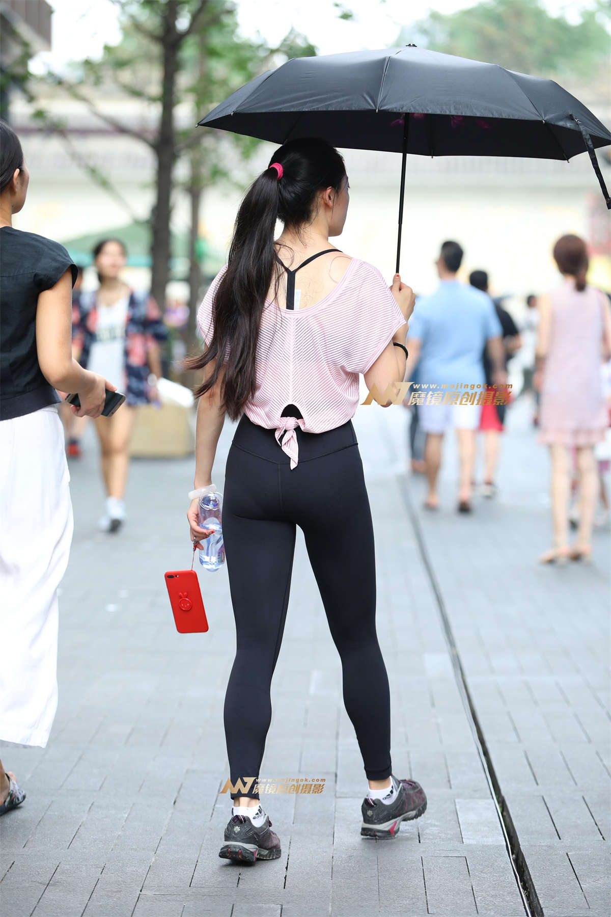 图片[2]-【视觉冲击赛帖】阳光 健美裤MM-日更街拍