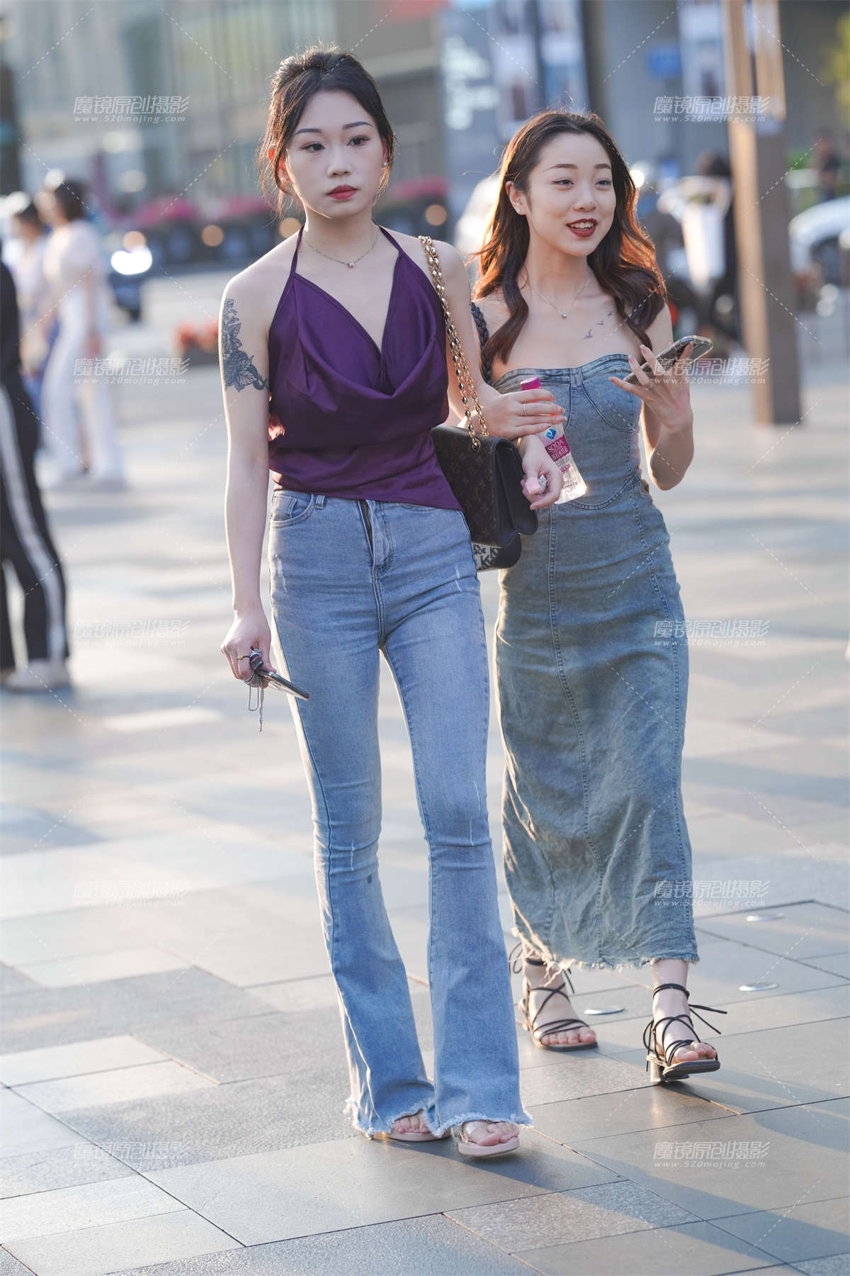 紧牛美背-日更街拍