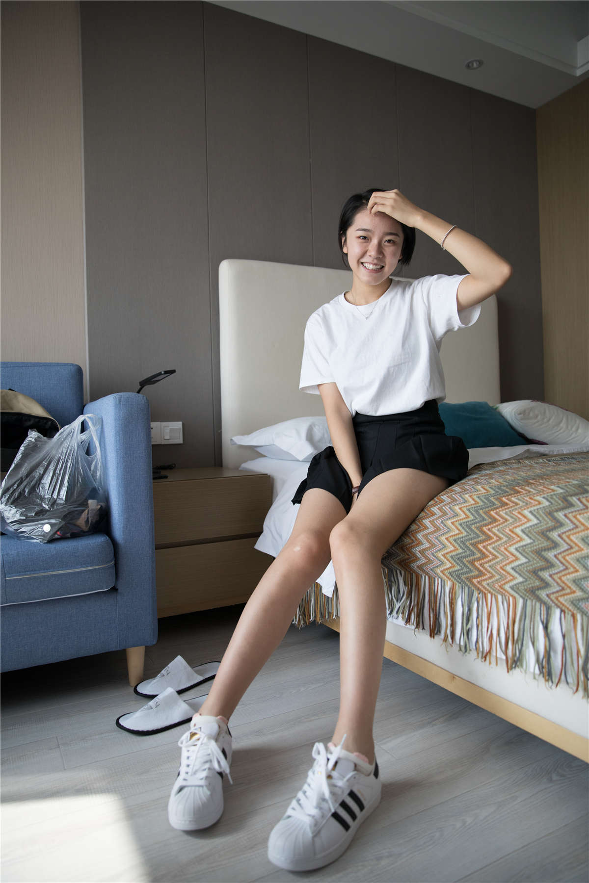 图片[2]-物恋传媒306期：小飞-冬日暖阳-日更街拍