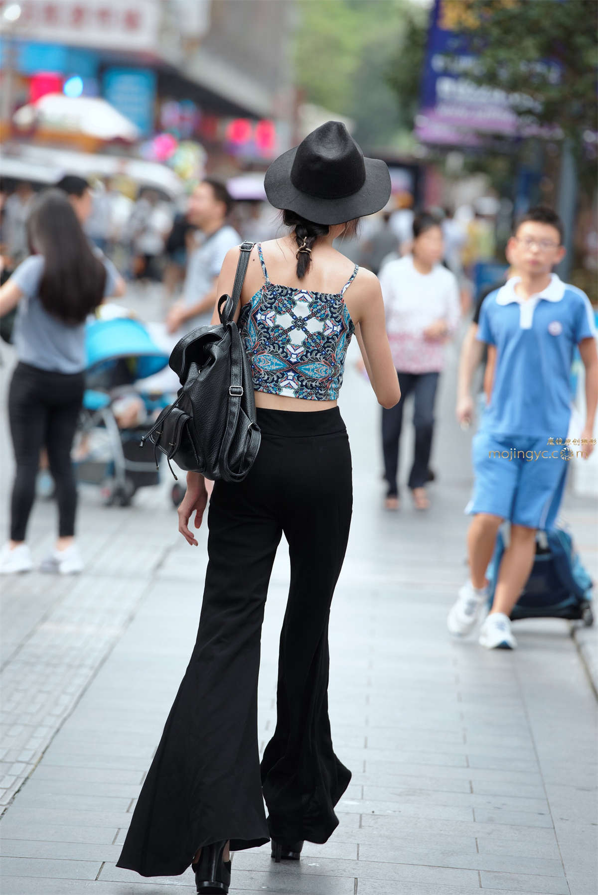 图片[2]-小吊带，长裤，凉高-日更街拍