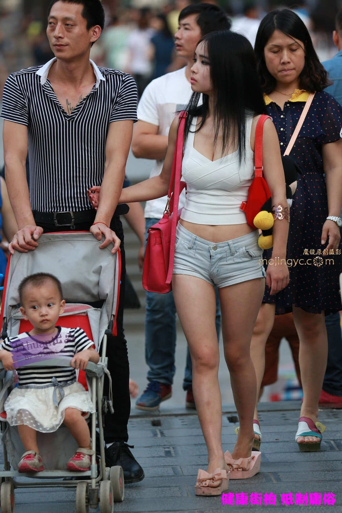 图片[2]-李欢原创-超丰腴辣妈（6P）-日更街拍