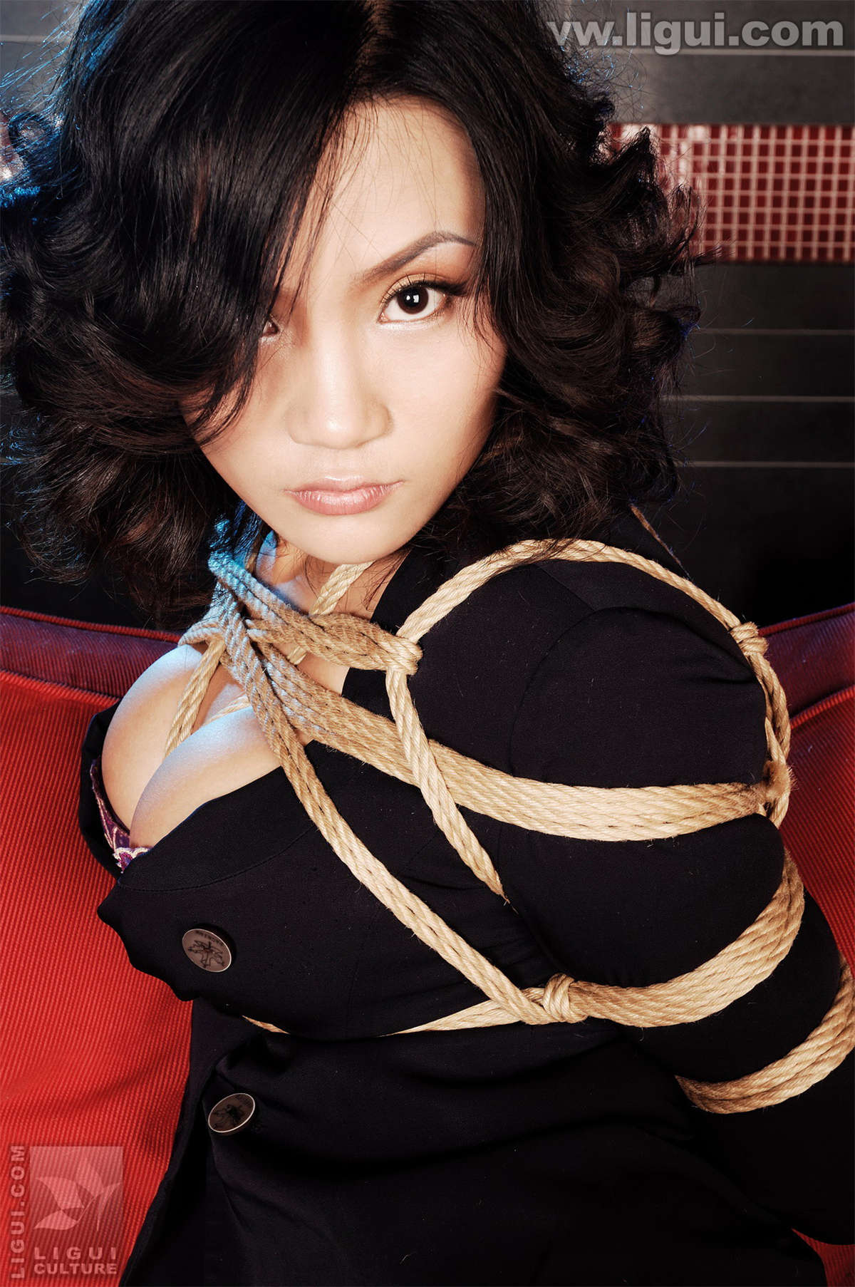 Ligui丽柜 20100402 被捆綁的夢幻鏡頭 Lucy-日更街拍