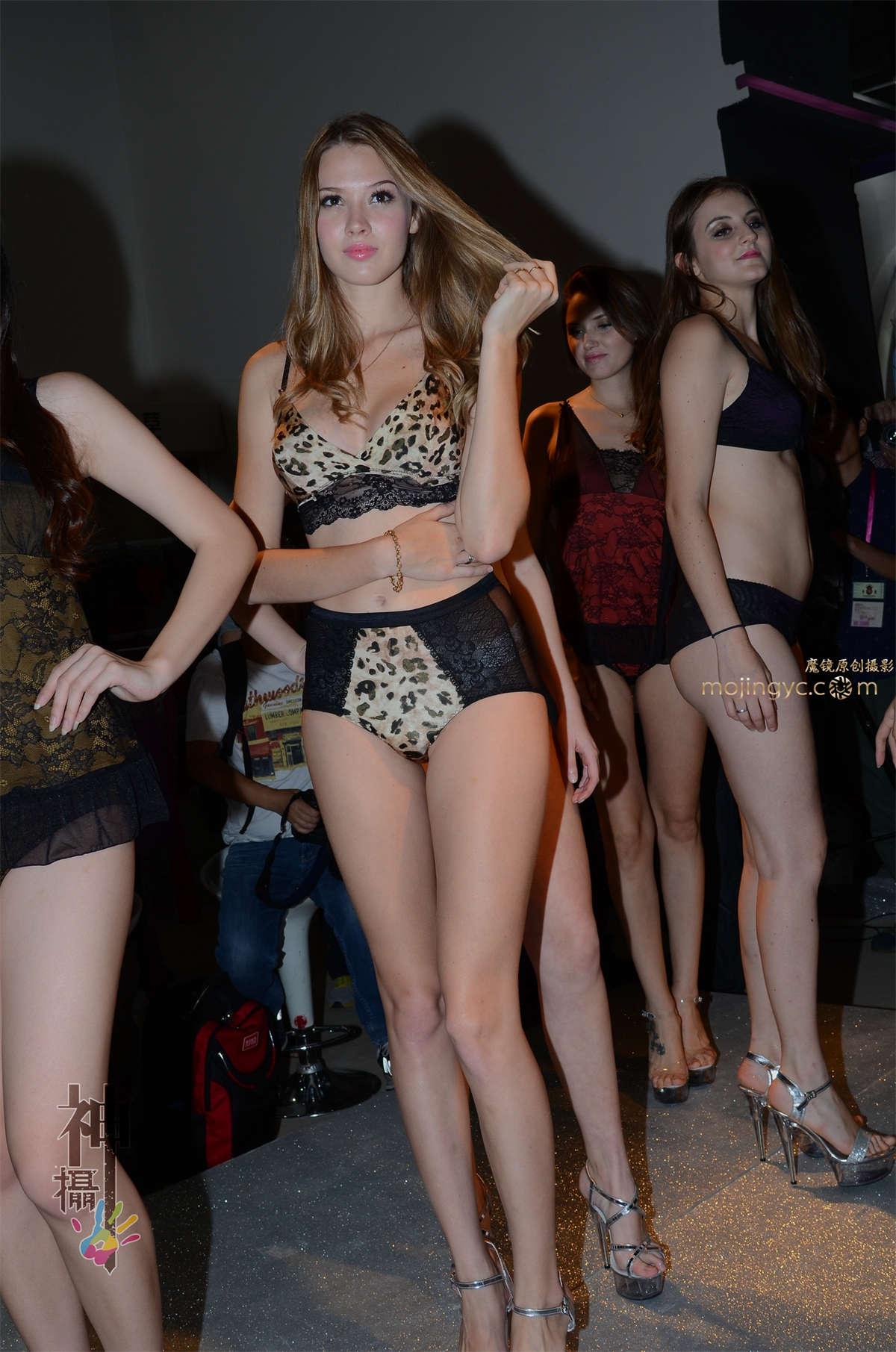 图片[2]-【神摄手原创】内衣展10（22P）-日更街拍