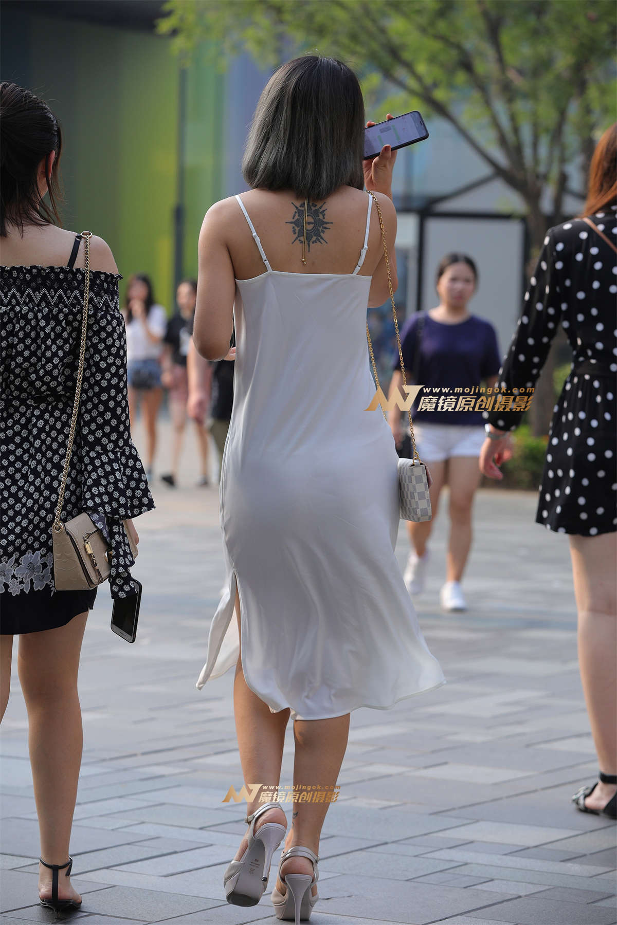 图片[2]-【视觉冲击赛贴】夏日清凉美眉-日更街拍