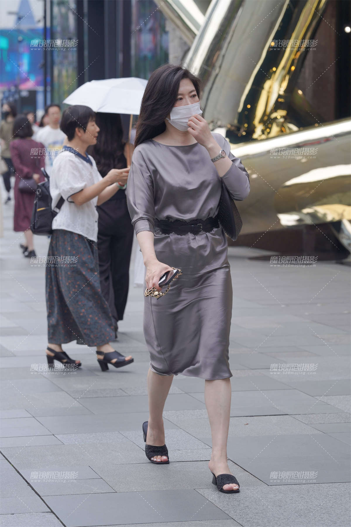 图片[2]-美少妇的韵味-日更街拍