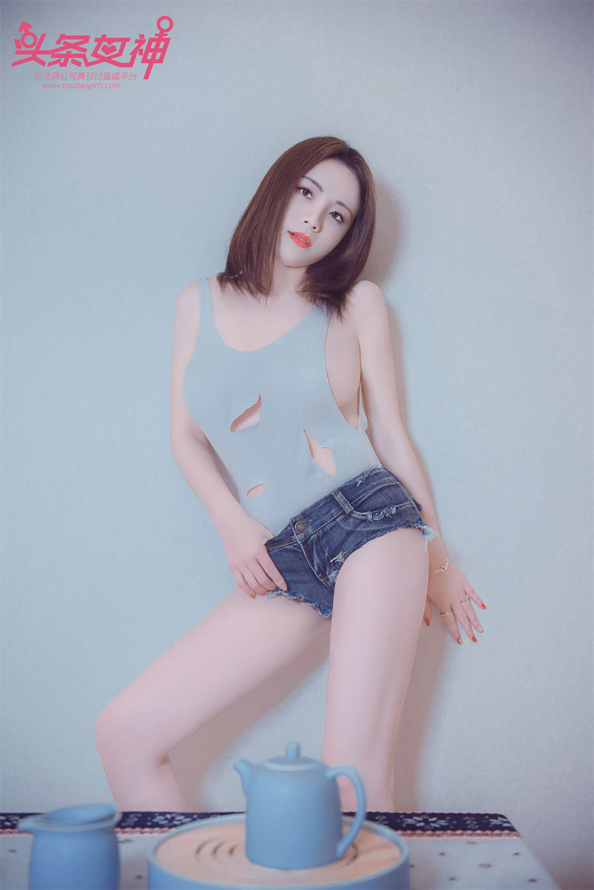 图片[2]-TouTiao头条女神 2018.04.20 迪爱儿 波涛背心-日更街拍