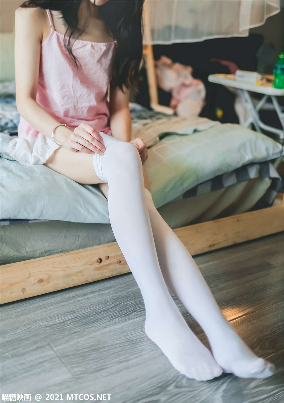 图片[2]-喵糖映画 VOL.406 粉裙民宿-日更街拍