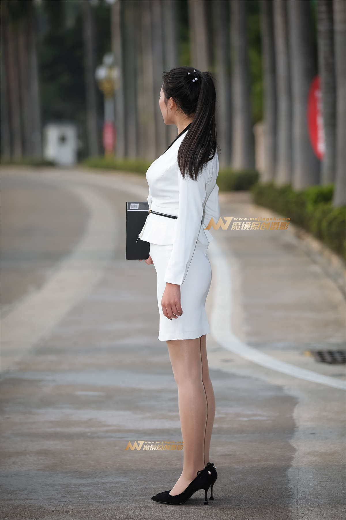 图片[2]-慵懒的午后-肉丝制服OL（上篇）-日更街拍