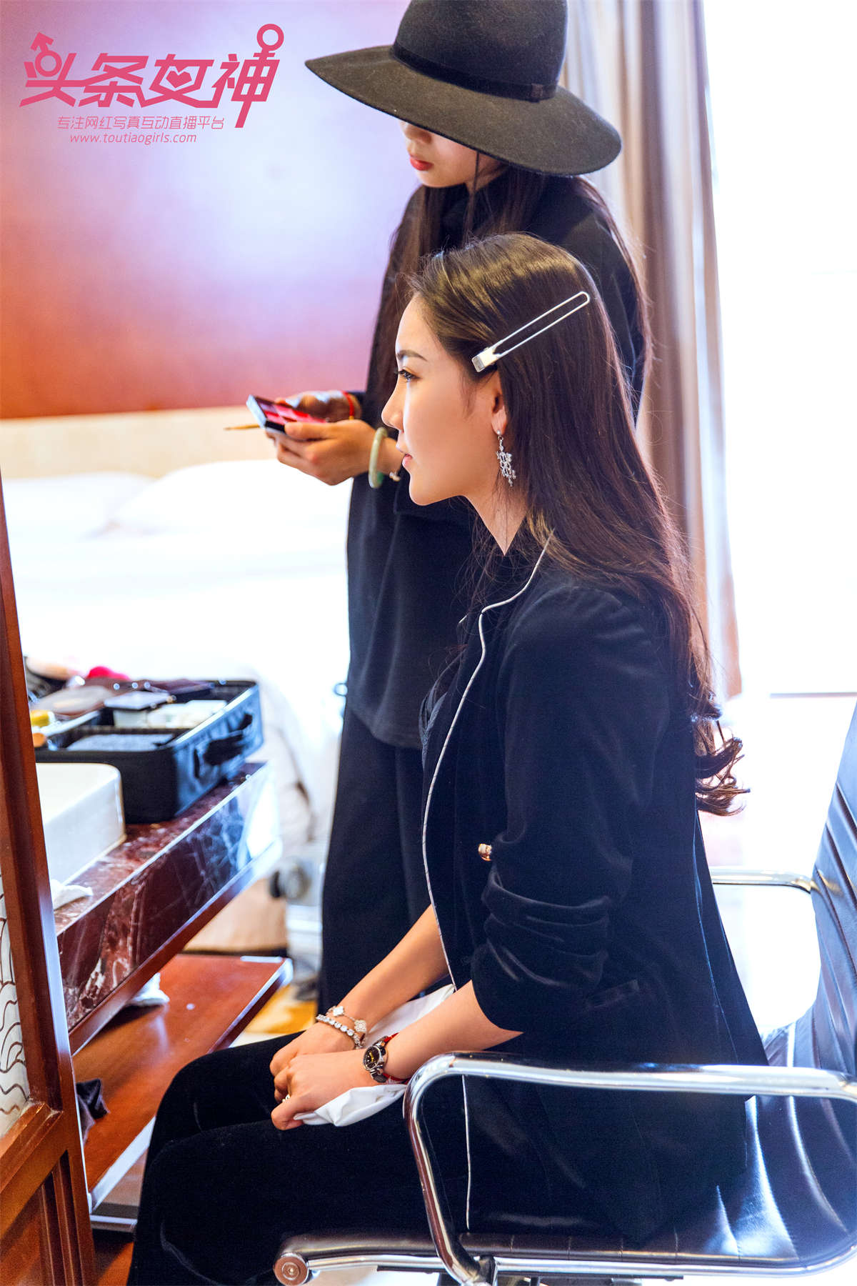 图片[2]-TouTiao头条女神 2018.04.24 冯雪娇 女神厨娘-日更街拍