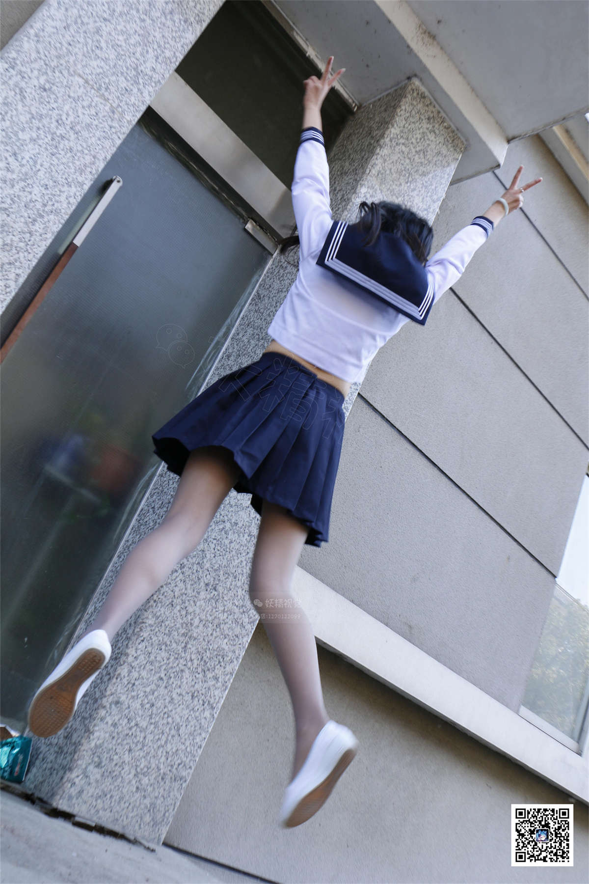 妖精视觉 NO.152 甜甜 时光丝韵-日更街拍