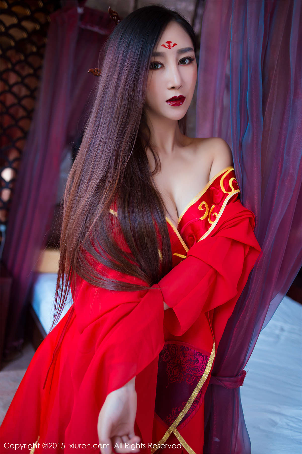 图片[2]-Xiuren秀人网 2015.08.20 NO.382 邹晶晶-日更街拍