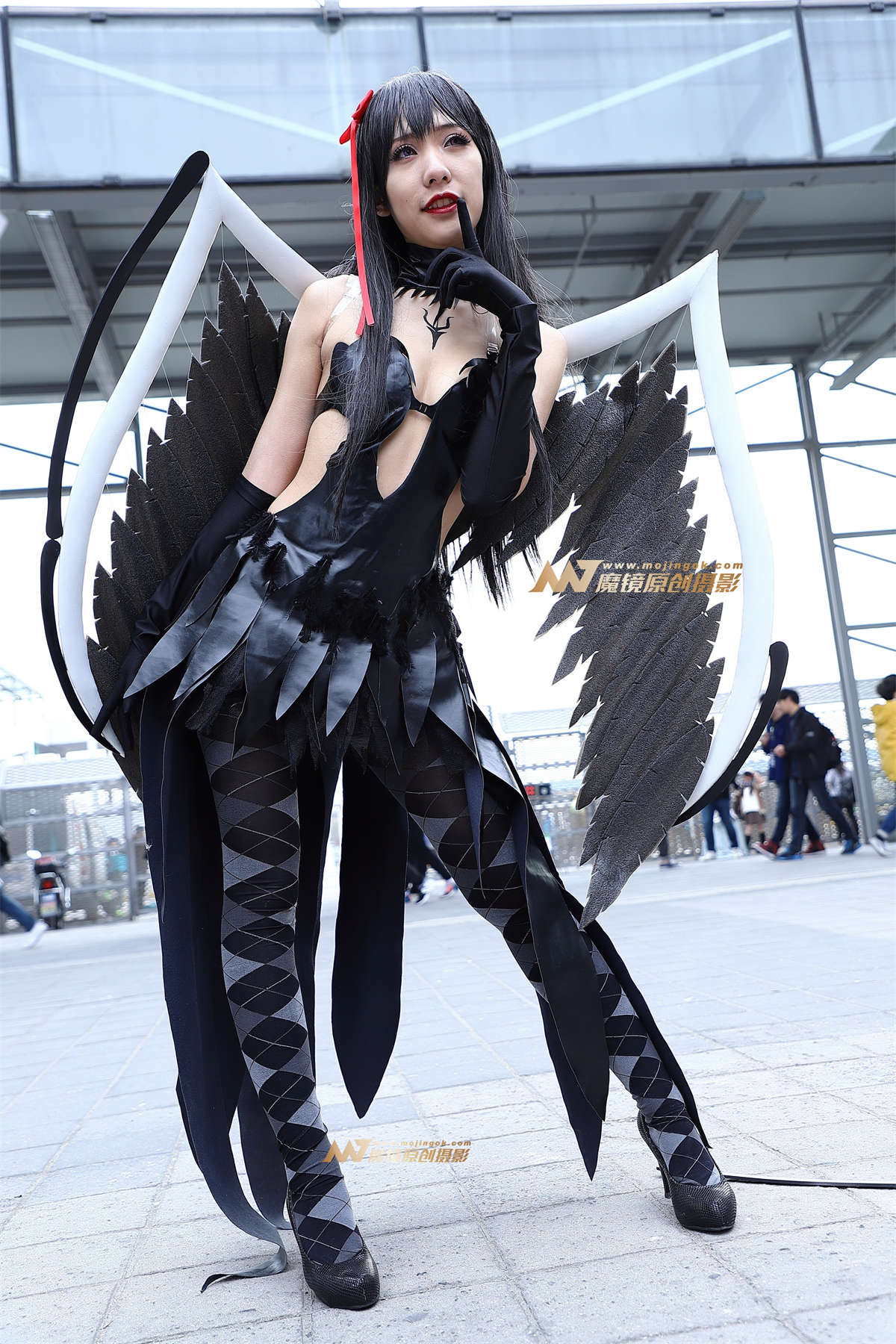 黑翅膀亮丝Coser插图1