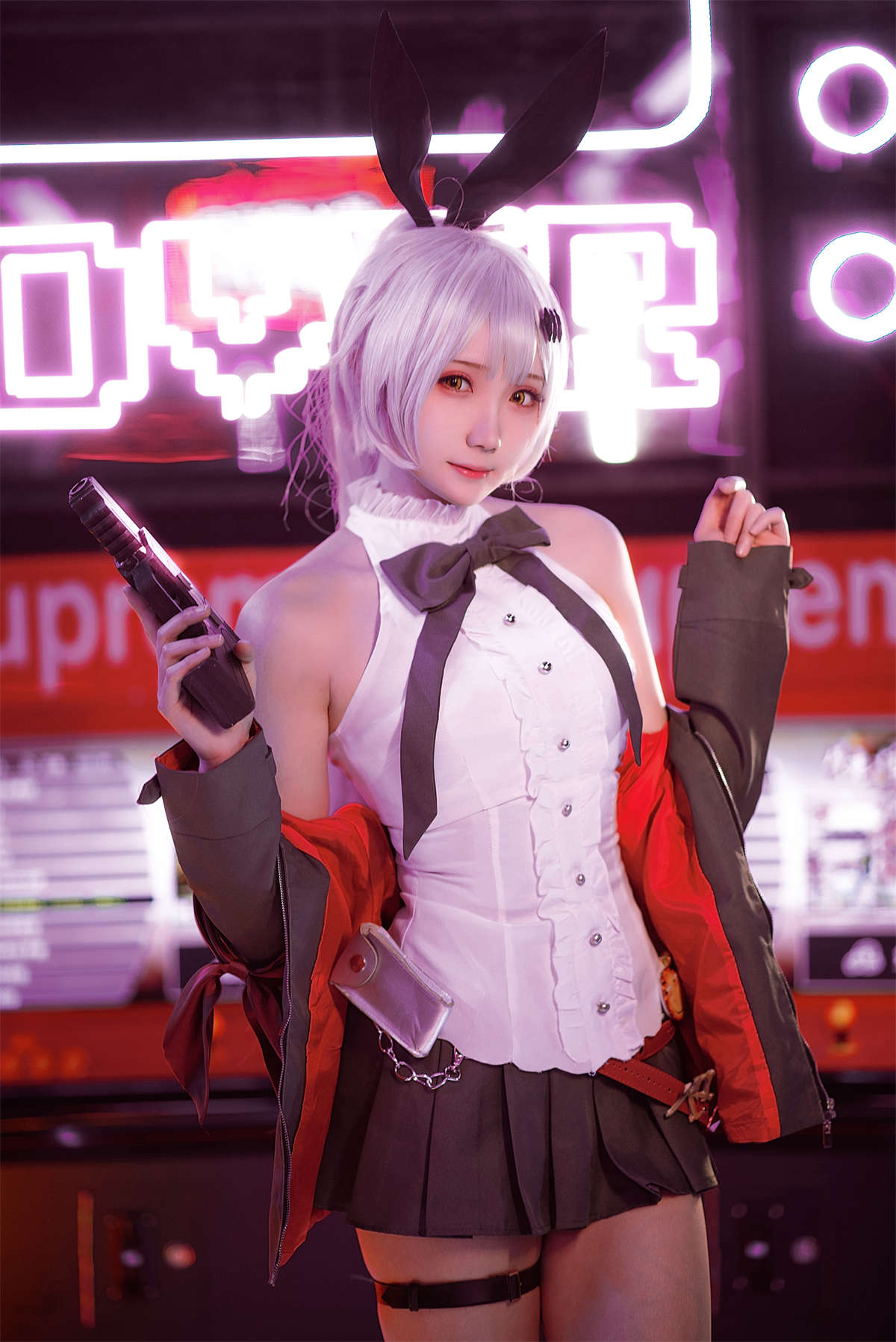 微博知名coser瓜希酱 少女前线 FN-57 Five-seveN-日更街拍