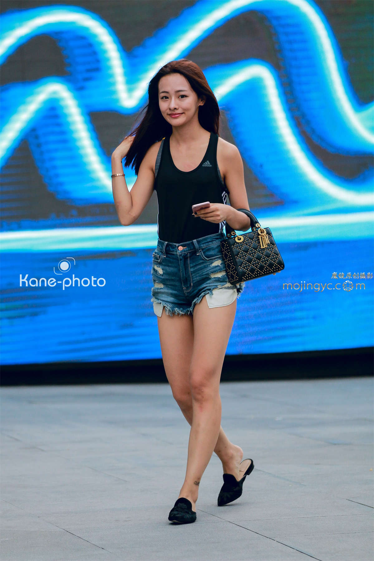 图片[2]-性感小热裤-日更街拍