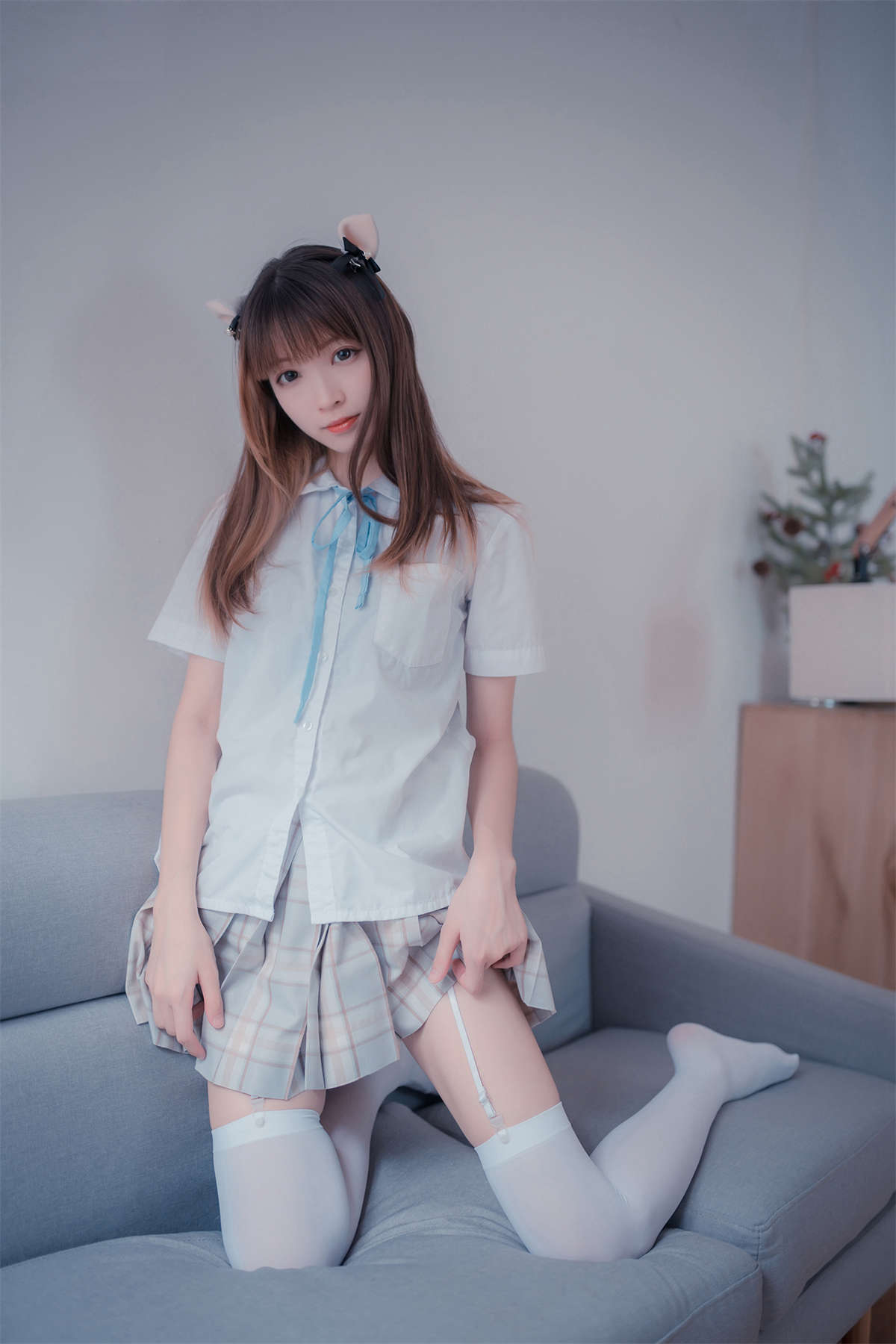 风之领域 NO.065 格子裙吊带白丝-日更街拍