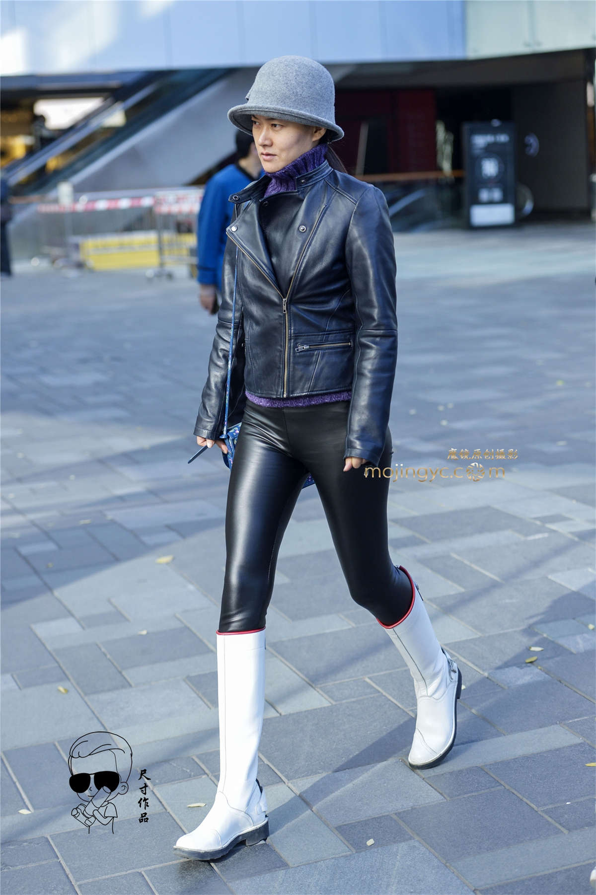 图片[2]-紧绷皮裤现美臀（2016年11月15日13P）-日更街拍