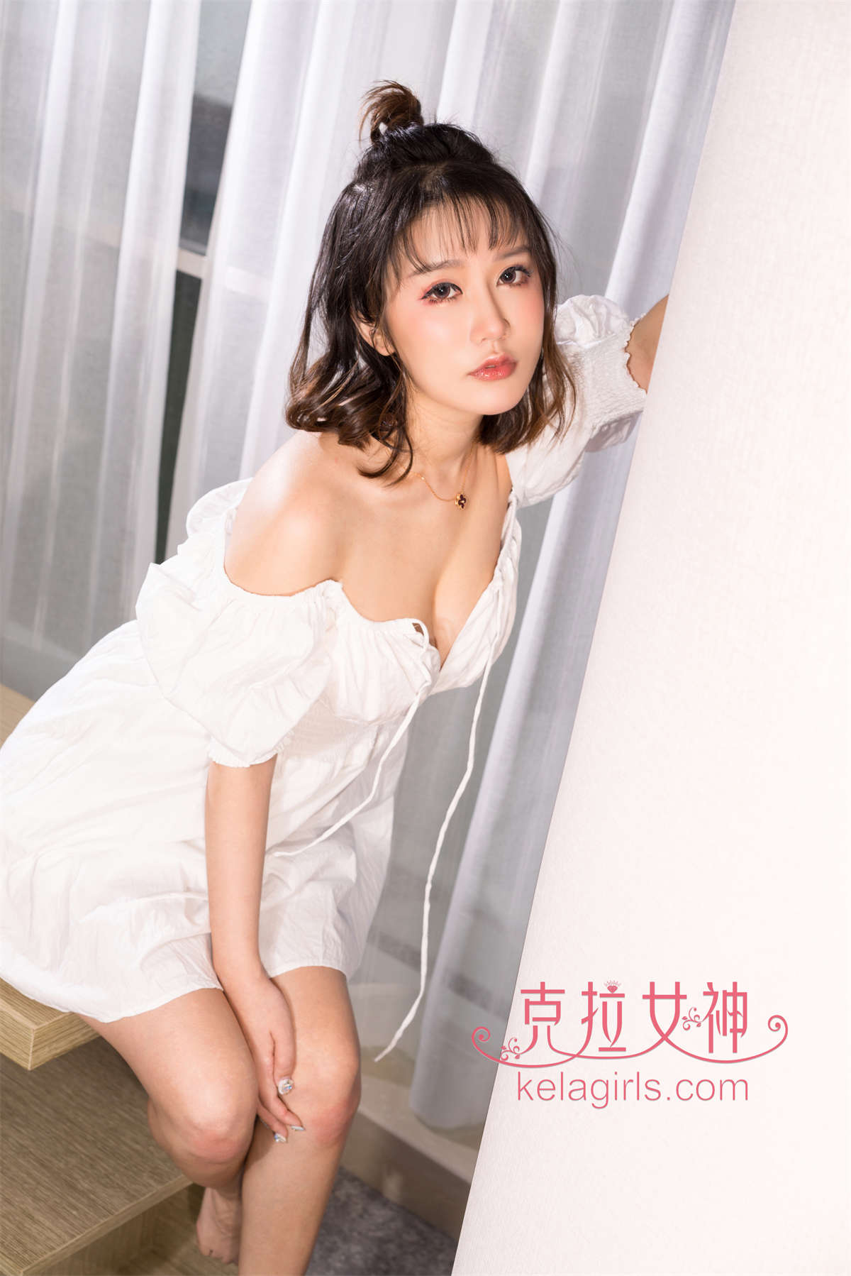 Kelagirls克拉女神 2018.09.04《浑圆の臀》柠儿-日更街拍