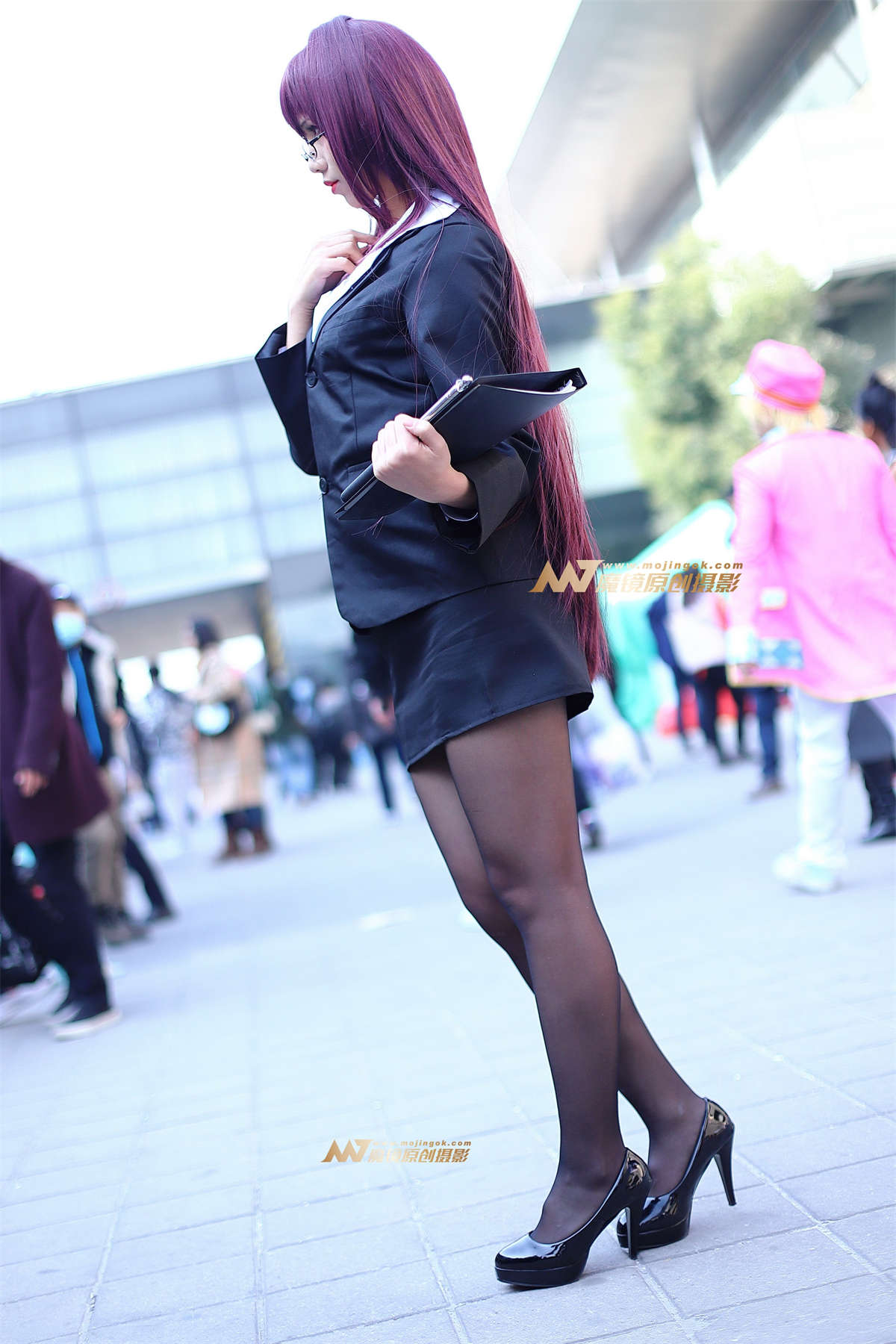 黑丝制服OL插图1