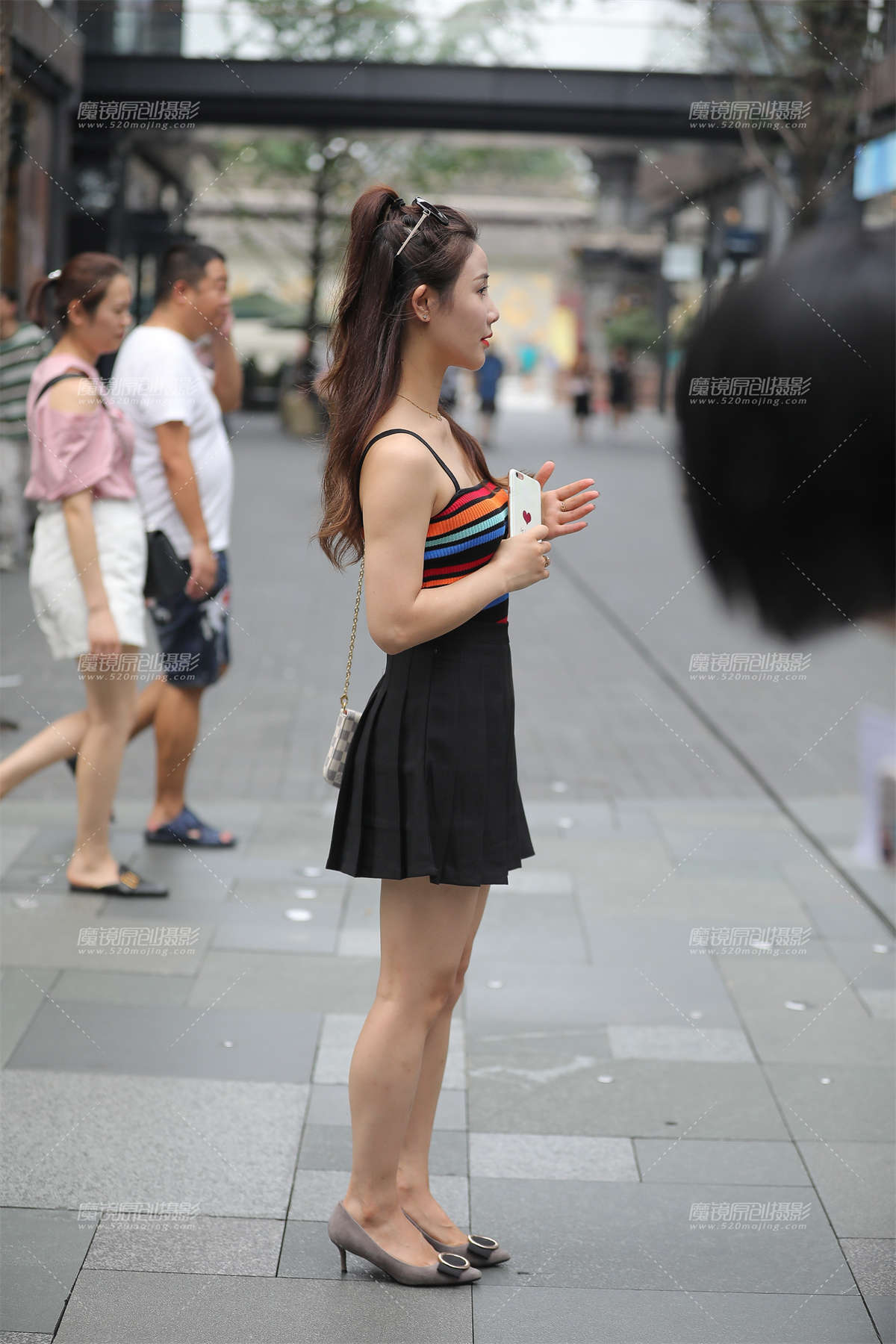 美女的心事-日更街拍