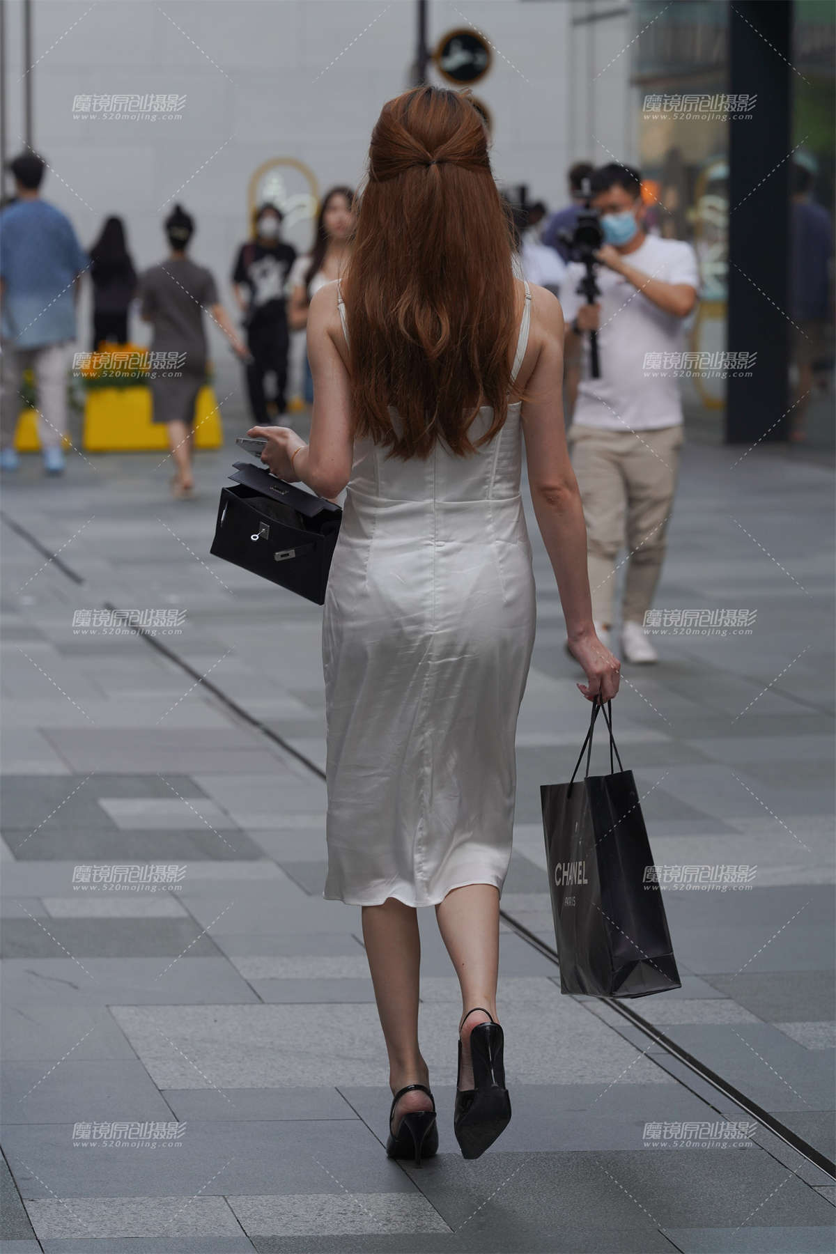 图片[2]-白裙-日更街拍