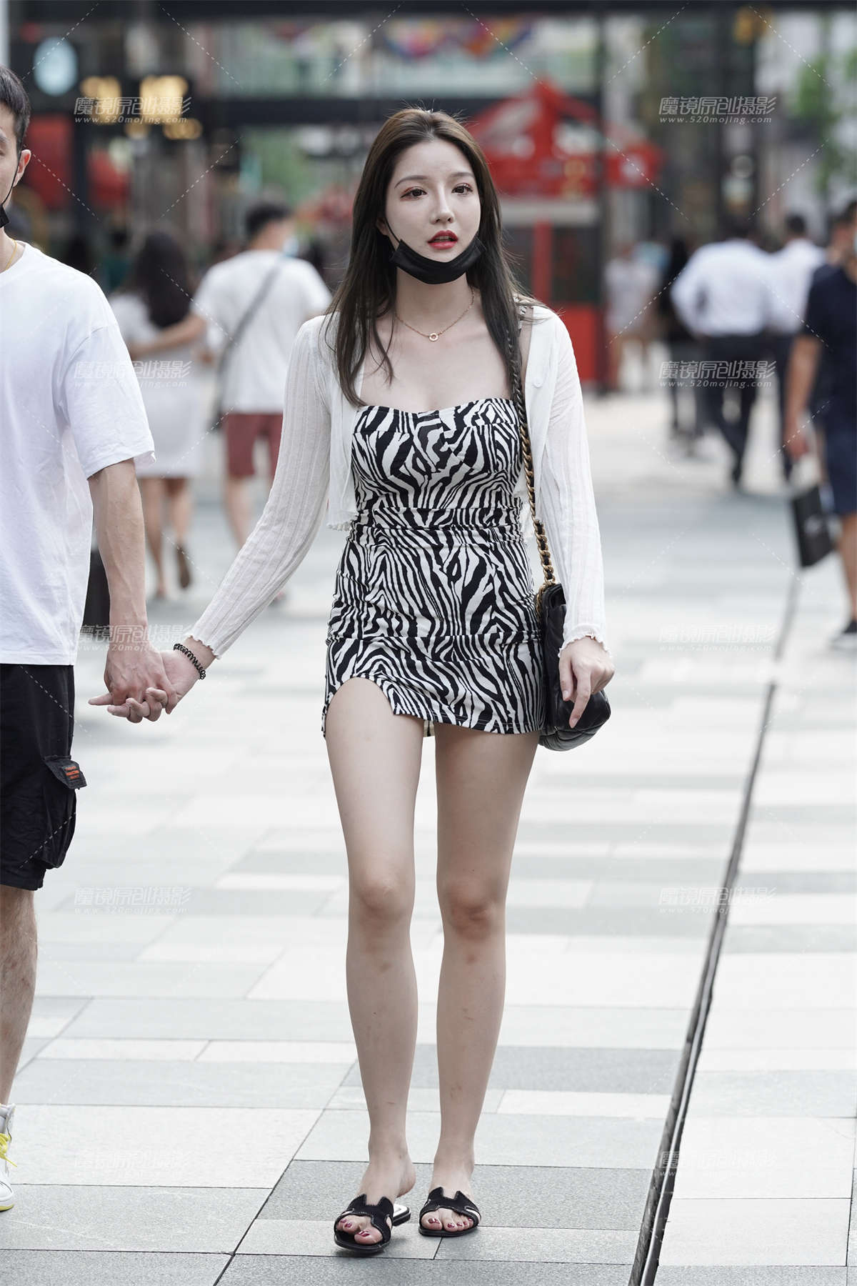 【凯恩赛贴】包臀短裙好身材-日更街拍