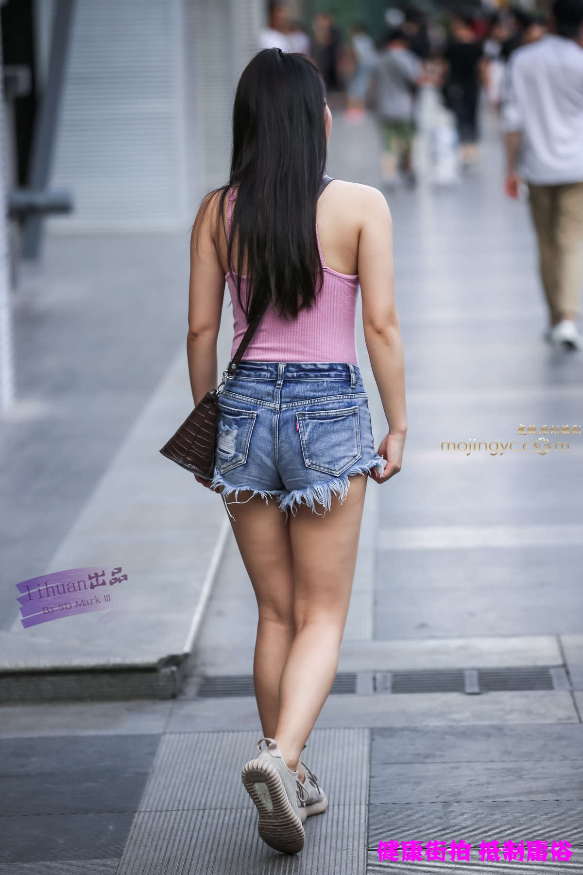 李欢原创-短裤，丰腴（16P）-日更街拍