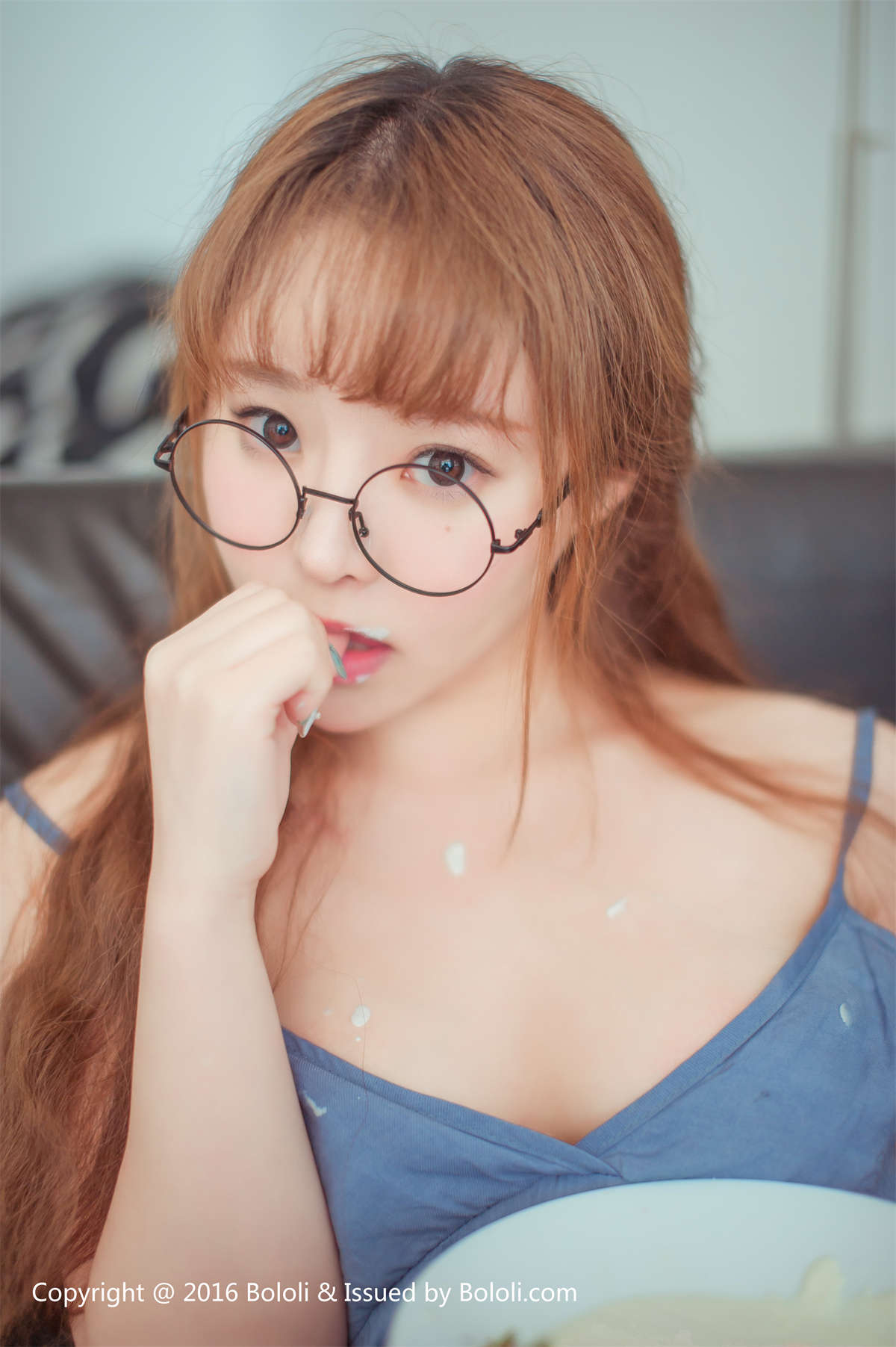 Bololi波萝社 BOL.036 南半球的草莓诱惑 柳侑绮-日更街拍