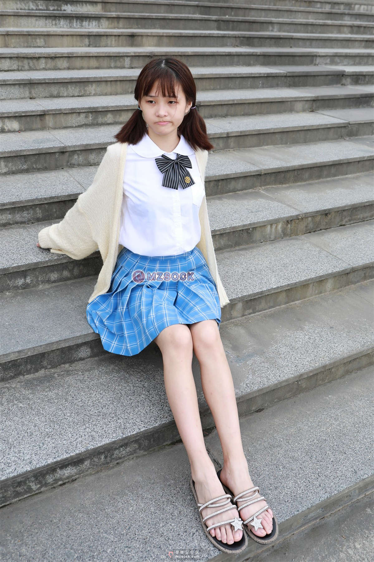 图片[2]-MZSOCK-2018 No.164 点点清纯小萝莉裸-日更街拍