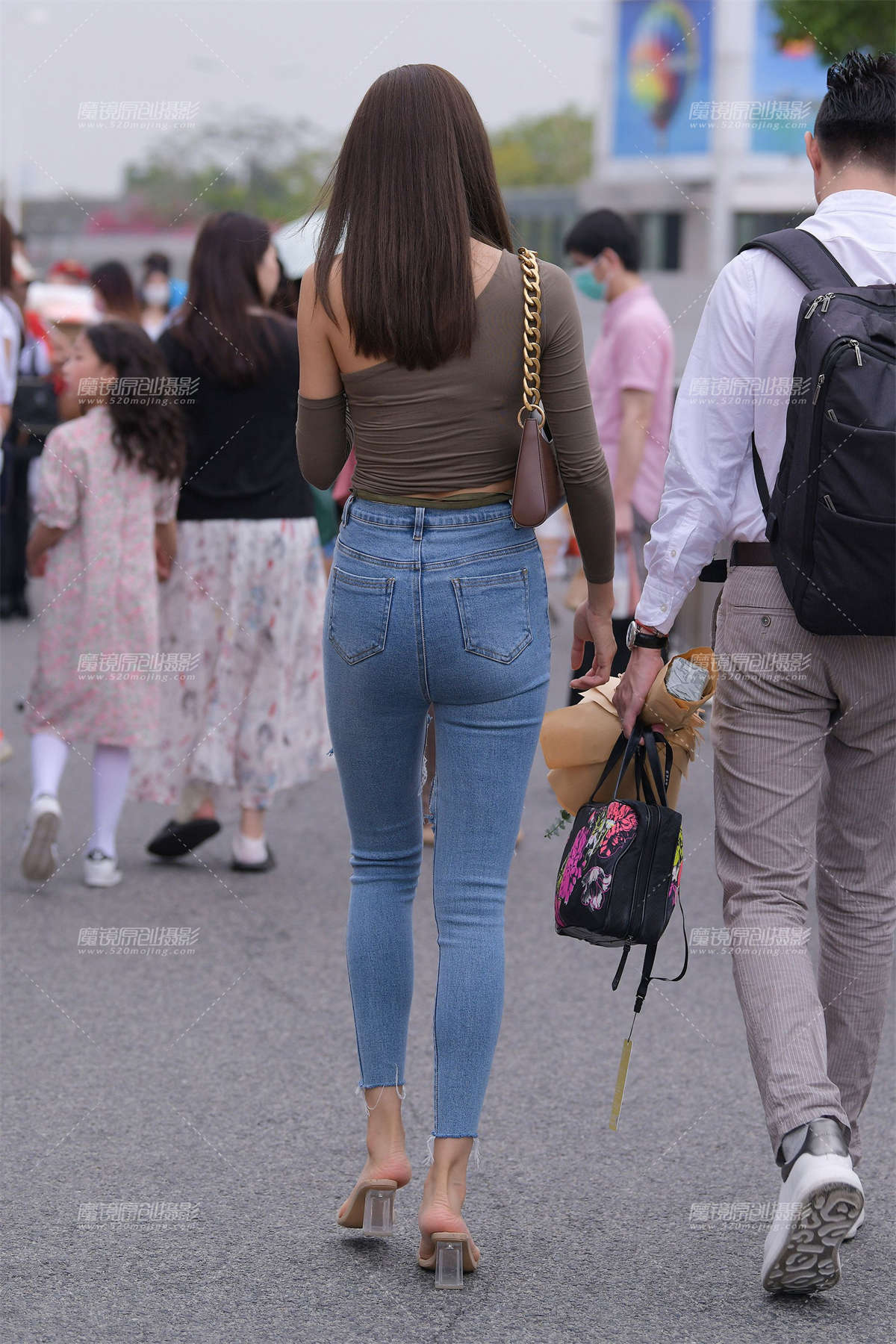 图片[2]-紧牛小姐姐-日更街拍