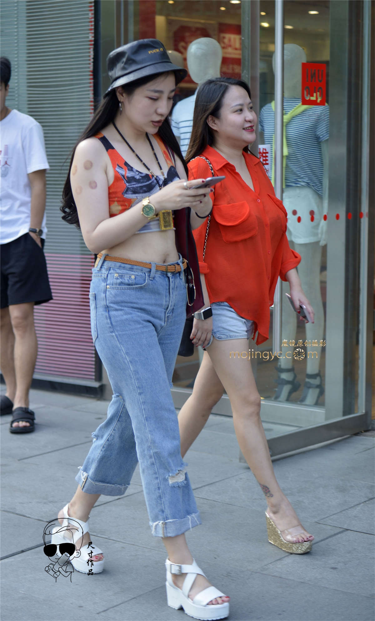 靓女美胸肚脐彰显魅力（2016年11月20日18P）-日更街拍