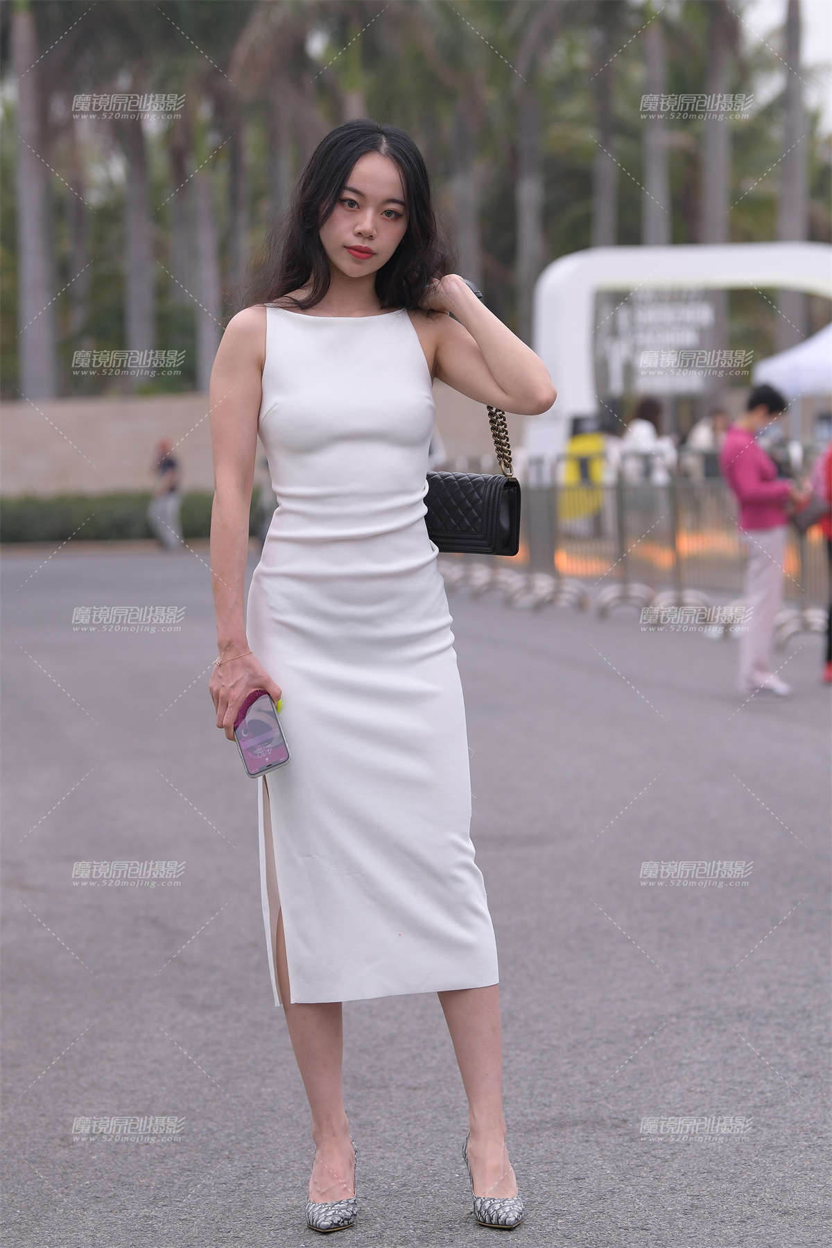 性感的包臀裙小姐姐，搭讪了~-日更街拍