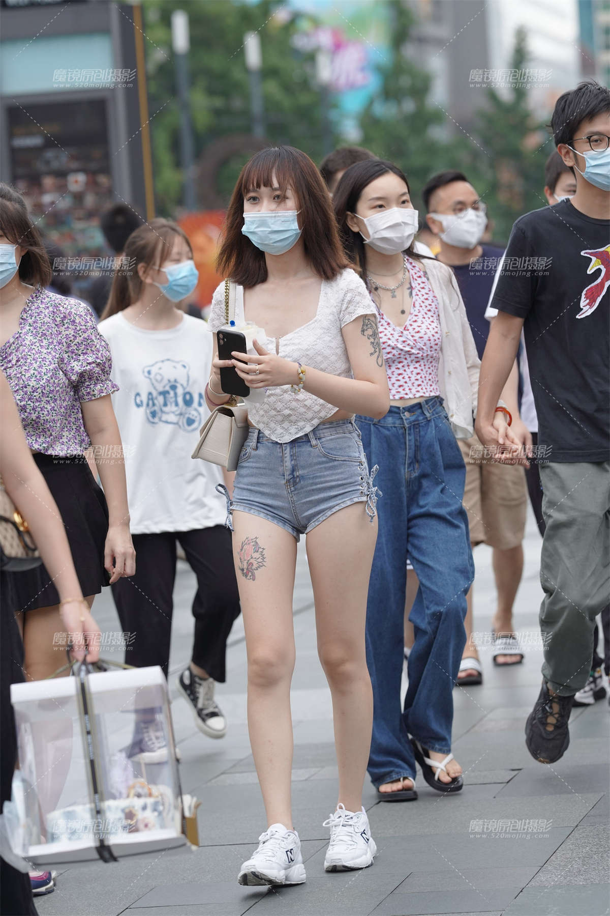 长腿美眉-日更街拍