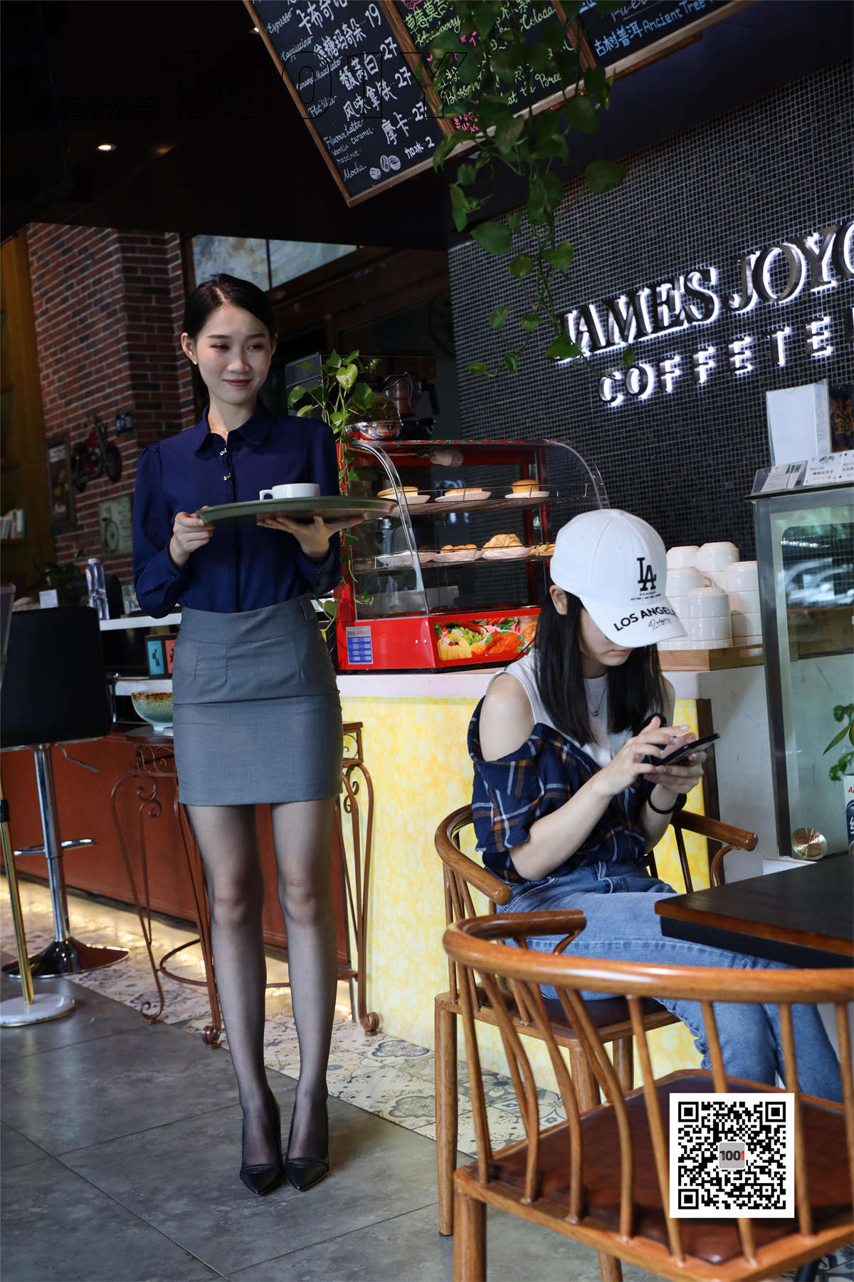 IESS异思趣向 一千零一夜045 腿腿 餐厅的服务员2-日更街拍