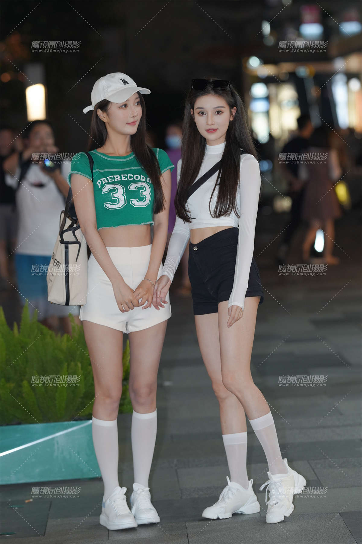 漂亮闺蜜-日更街拍