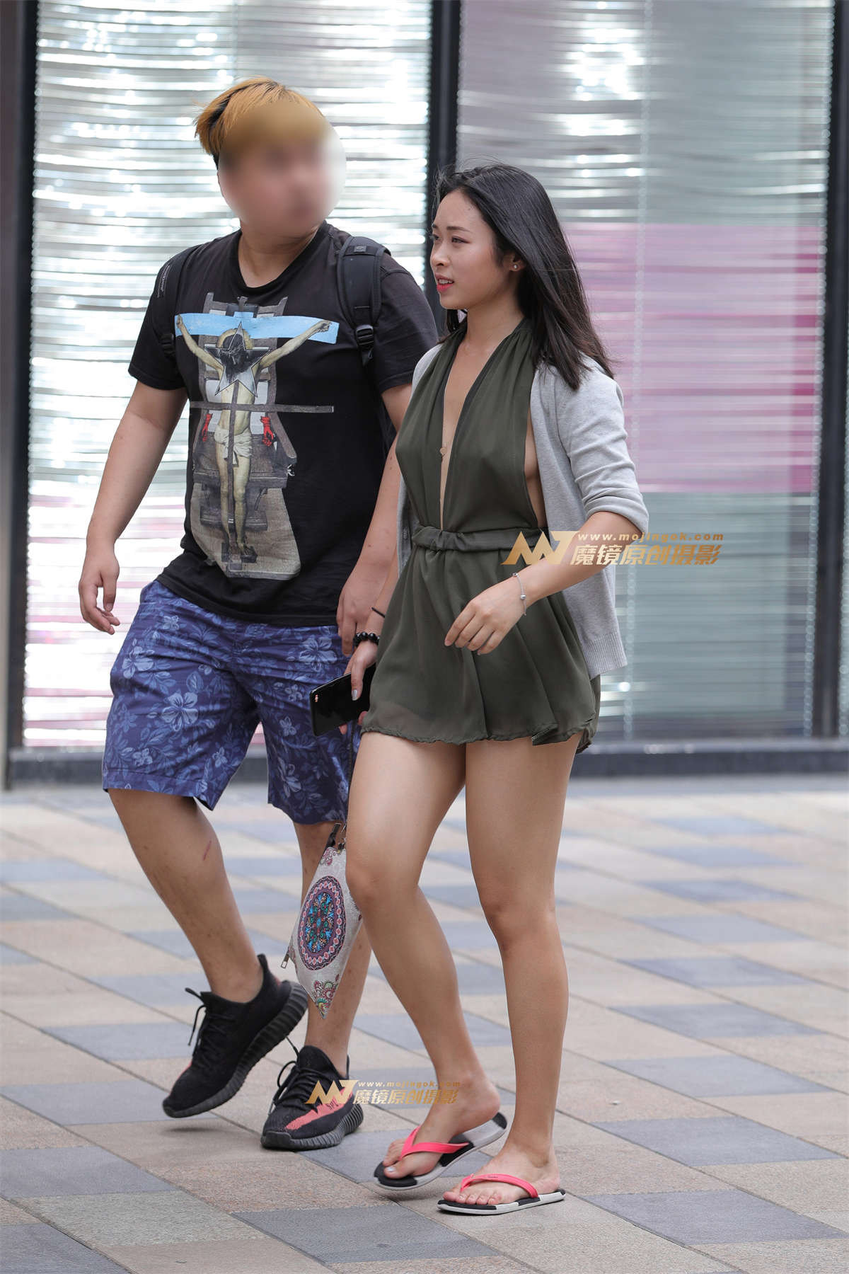 【视觉冲击赛帖】草莓的味道-第四季-日更街拍