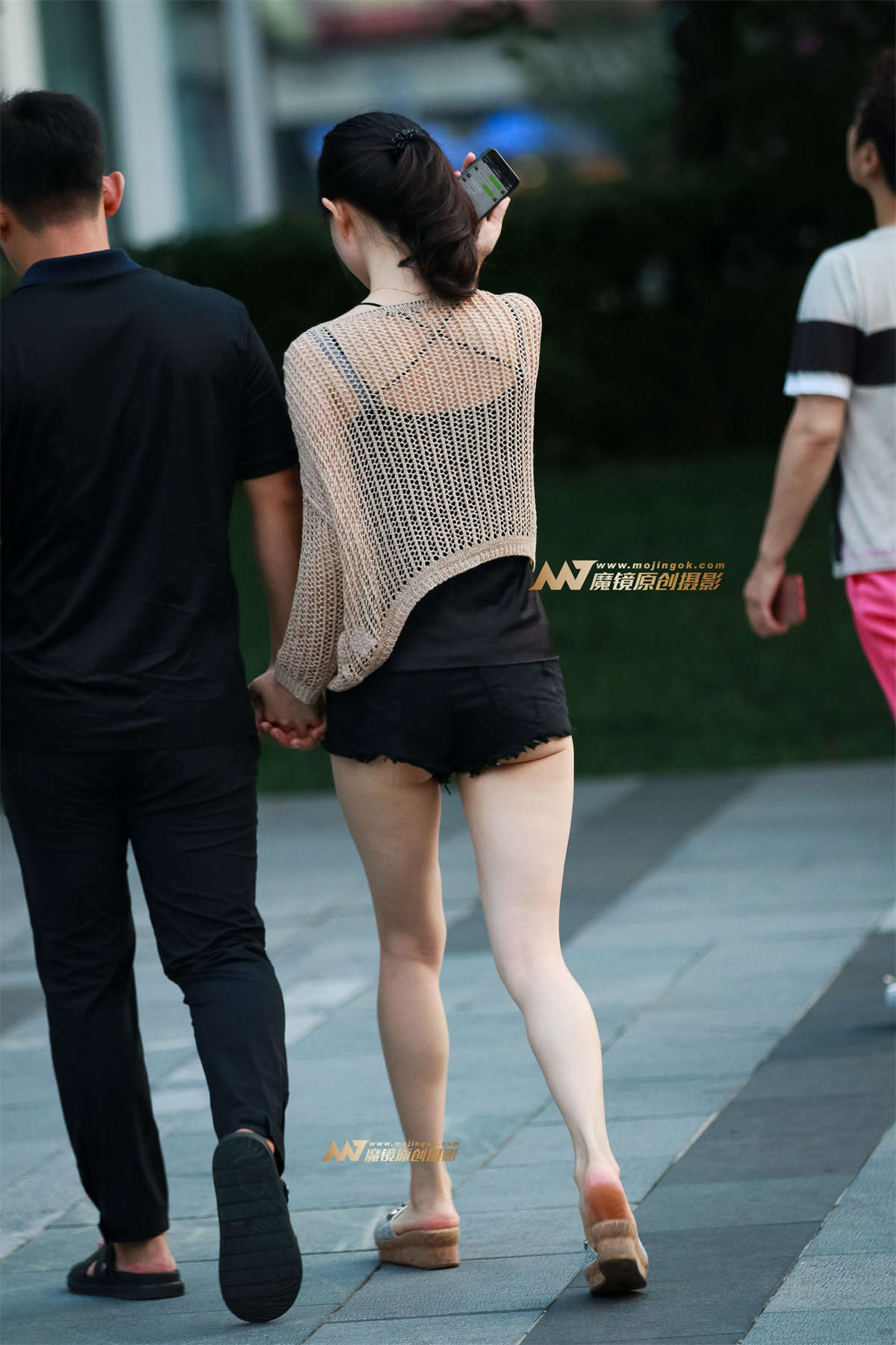 图片[2]-白洁少妇 热裤真短-日更街拍