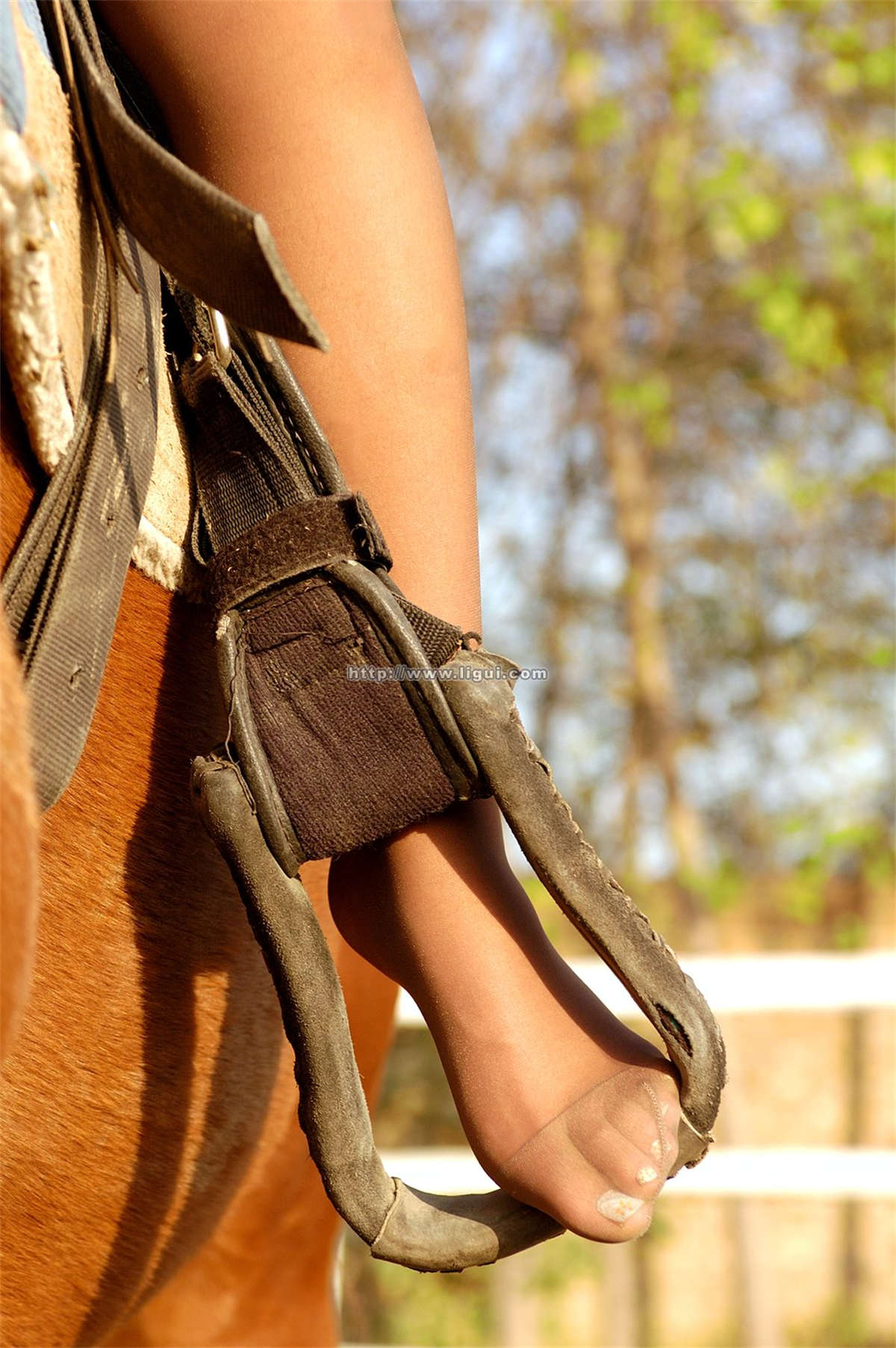 图片[2]-Ligui丽柜 2005-09-30-日更街拍