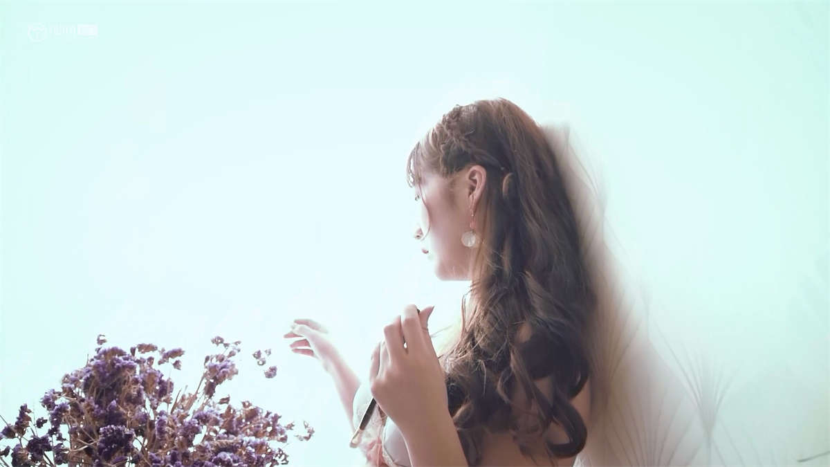 YALAYI雅拉伊视频 2019.05.15 V035 自画像 顾盼兮-日更街拍