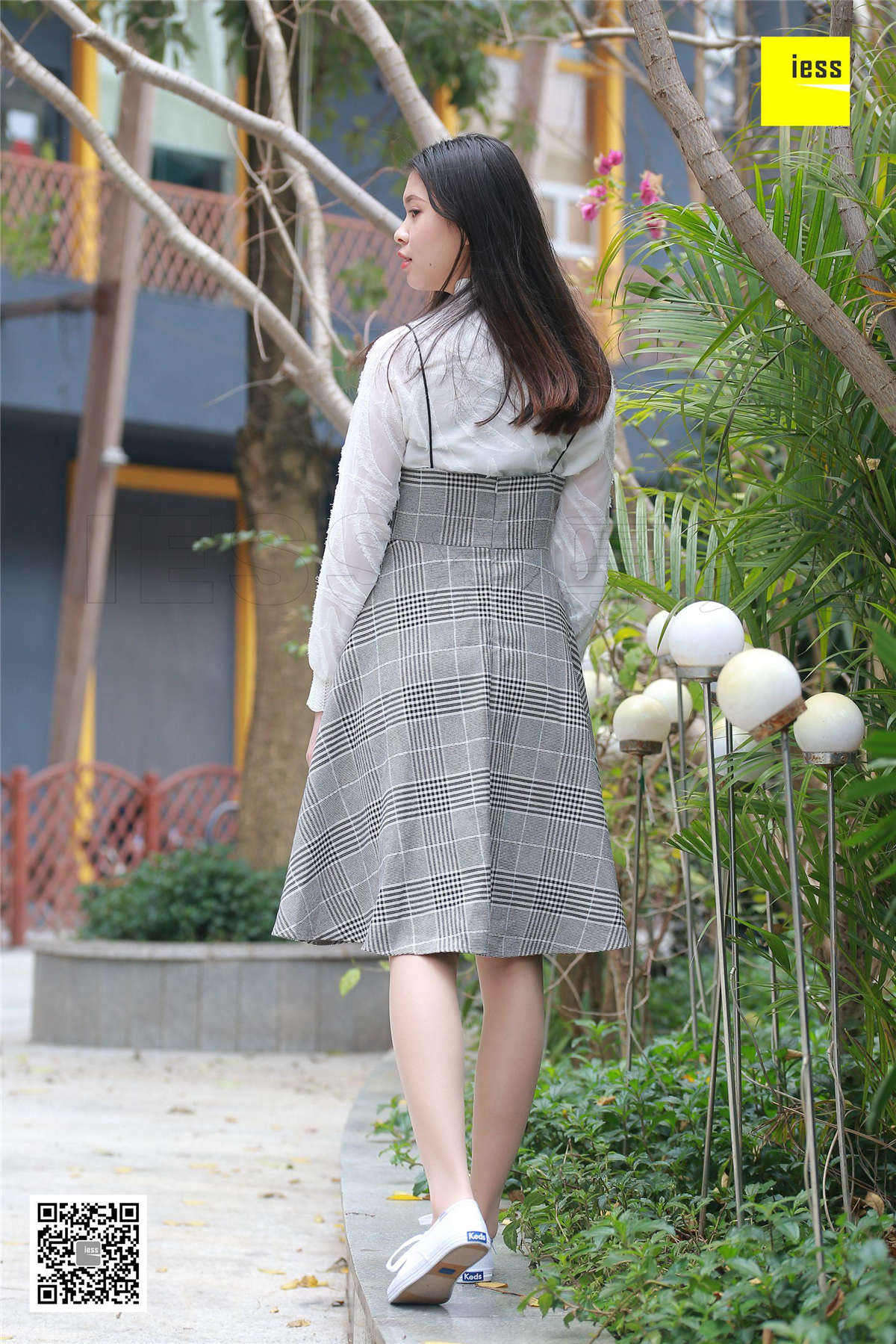 图片[2]-IESS异思趣向 丝享家264期：七七肉丝布鞋七七-日更街拍