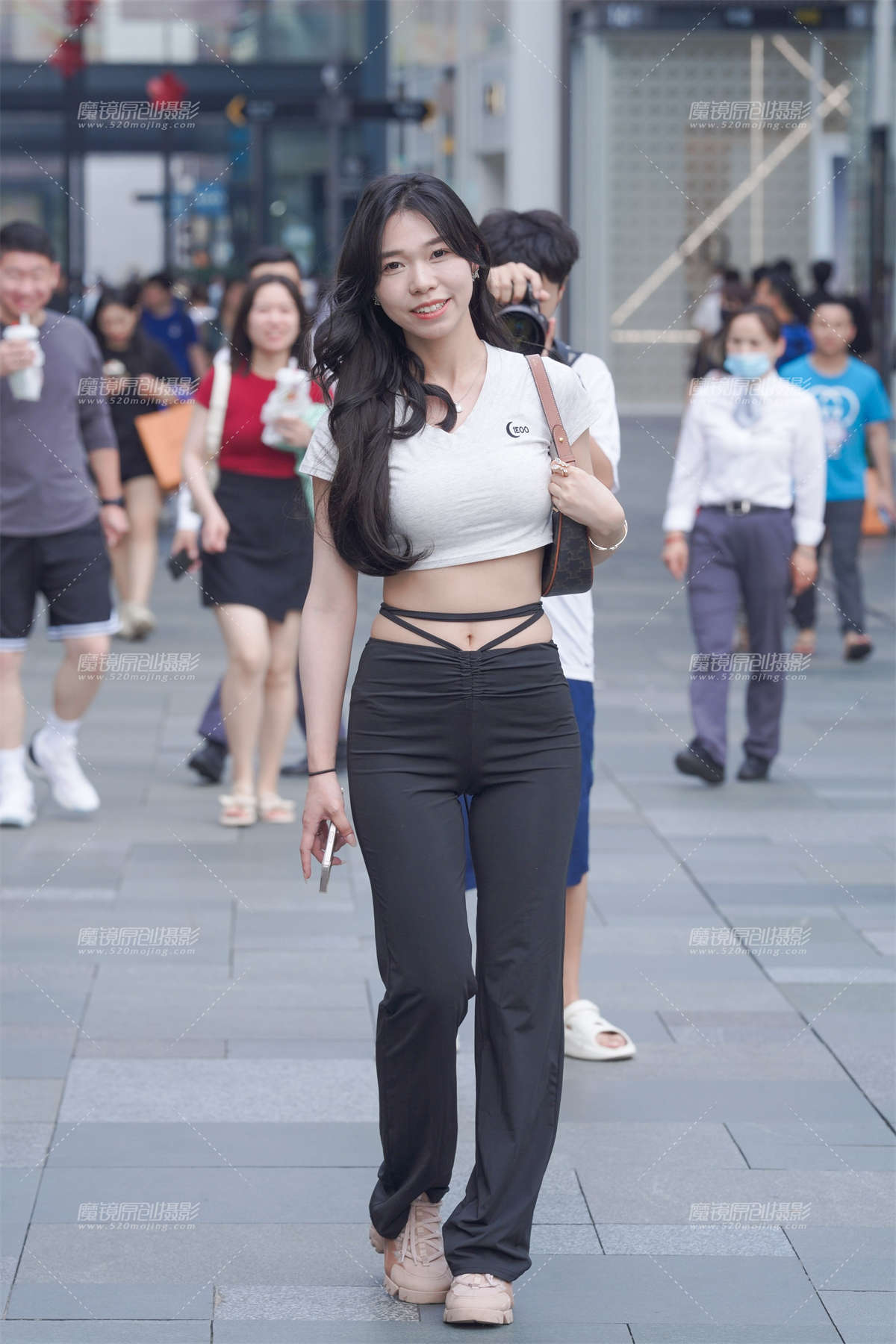 甜美清秀-日更街拍