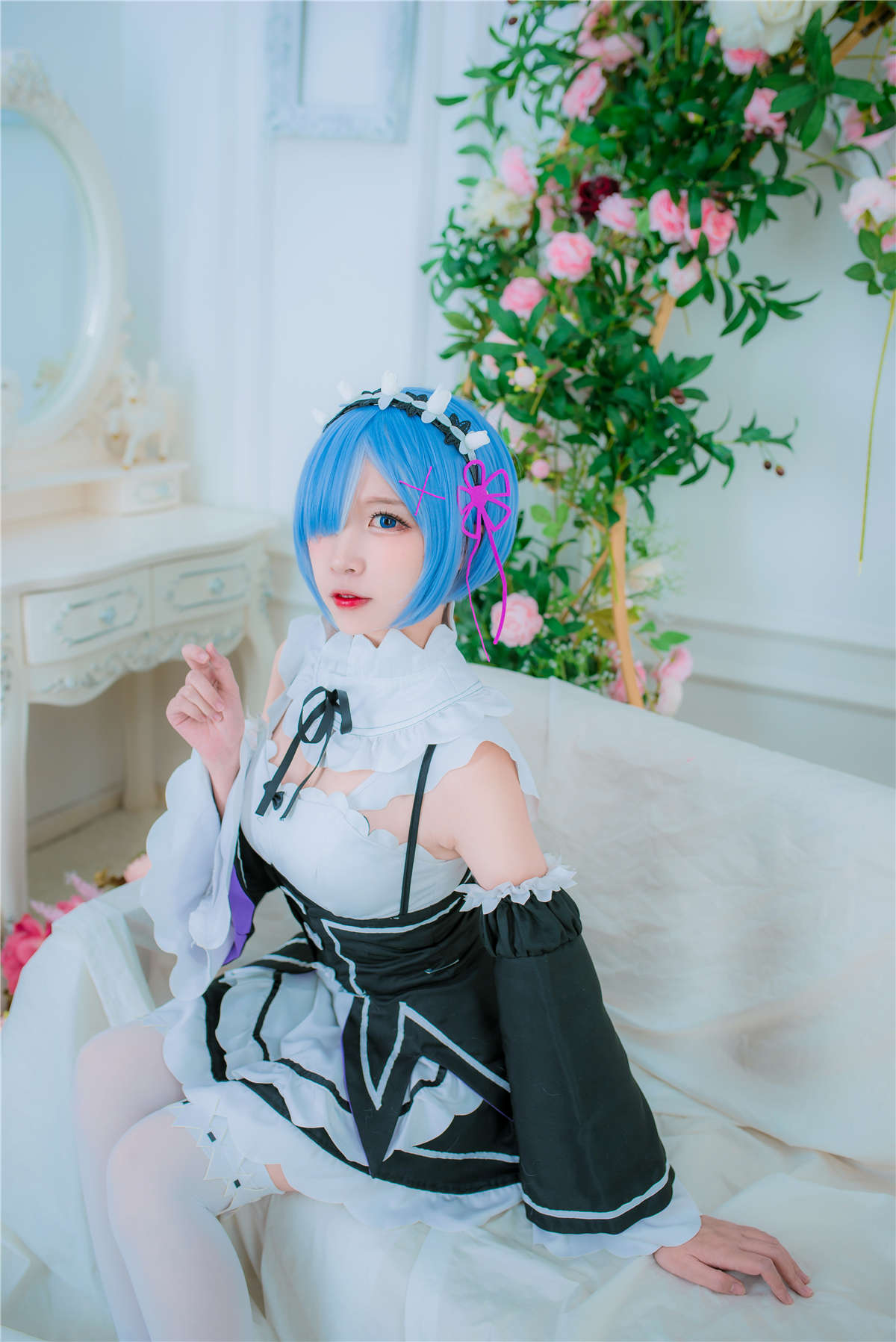 图片[2]-高产型Coser-二佐Nisa  蕾姆女仆-日更街拍
