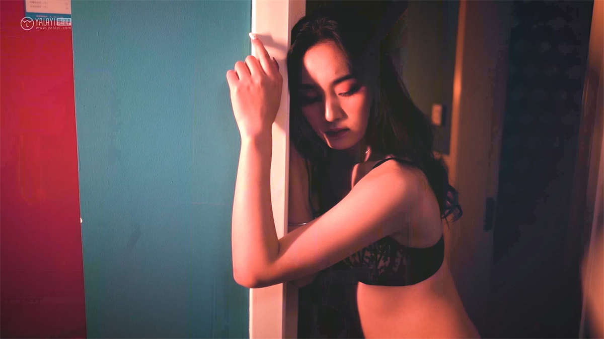 图片[2]-YALAYI雅拉伊视频 2019.05.20 V037 情难自禁 项兴咏-日更街拍