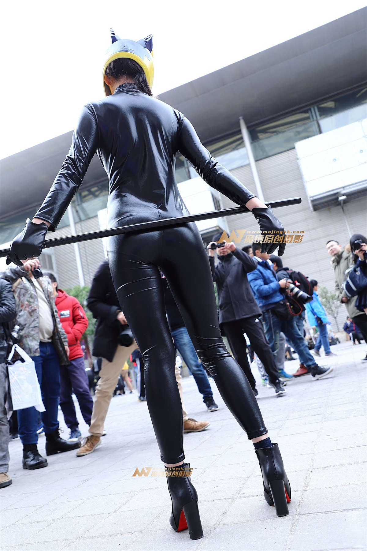 紧身皮衣魔鬼身材cosplay插图1