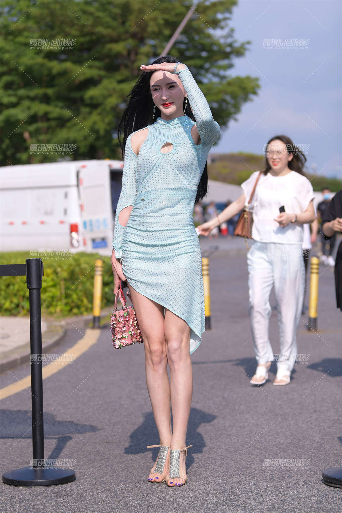 遇见她，从白天拍到黑夜~-日更街拍