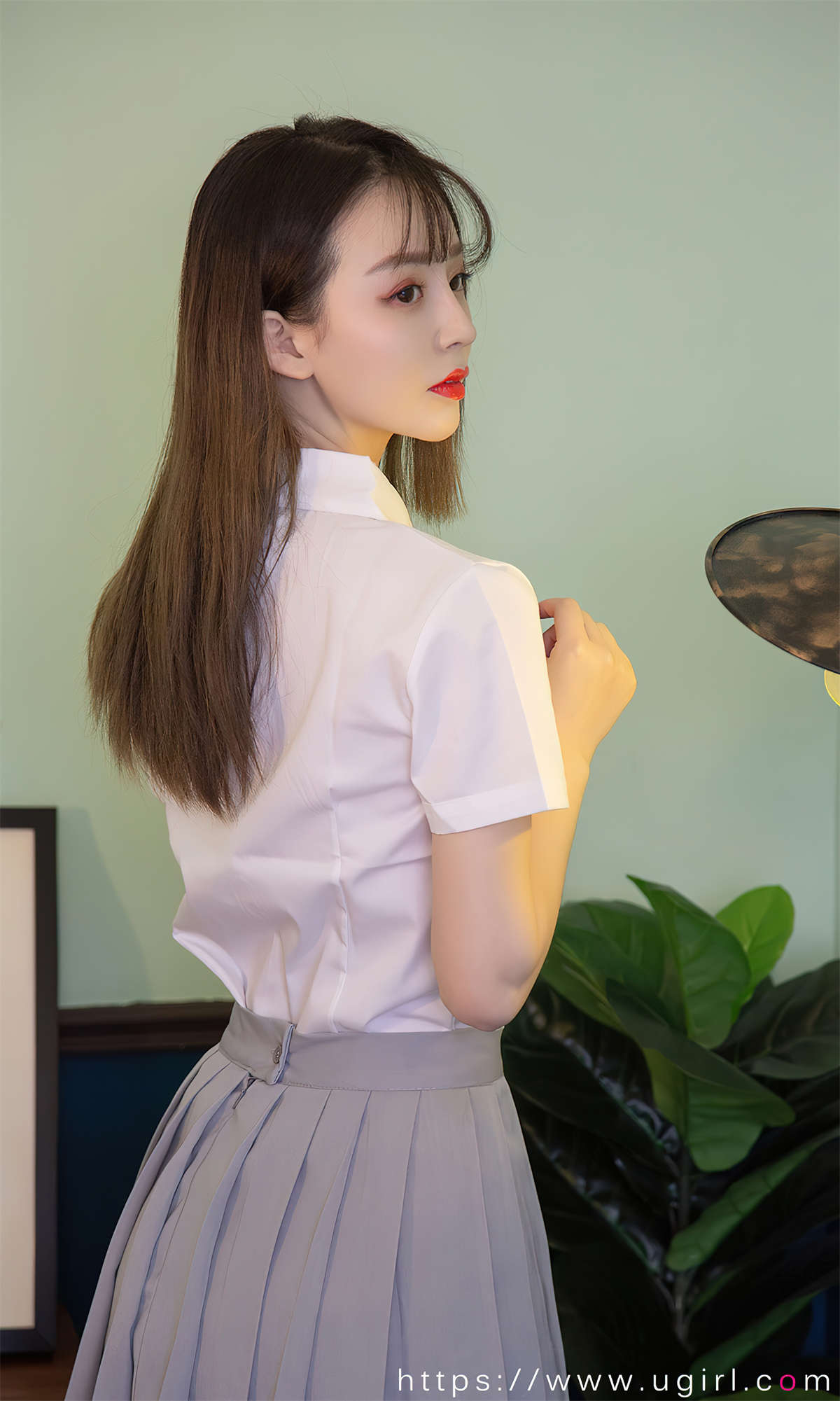 Ugirls爱尤物 NO.2381 徐肉肉 少女甜插图1