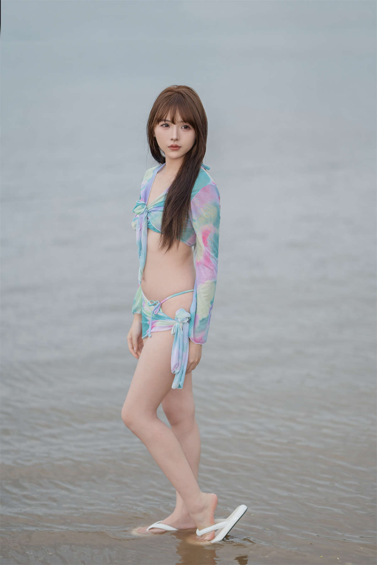 YITUYU艺图语 2025.01.12 吹海边的风 不吃雪糕-日更街拍
