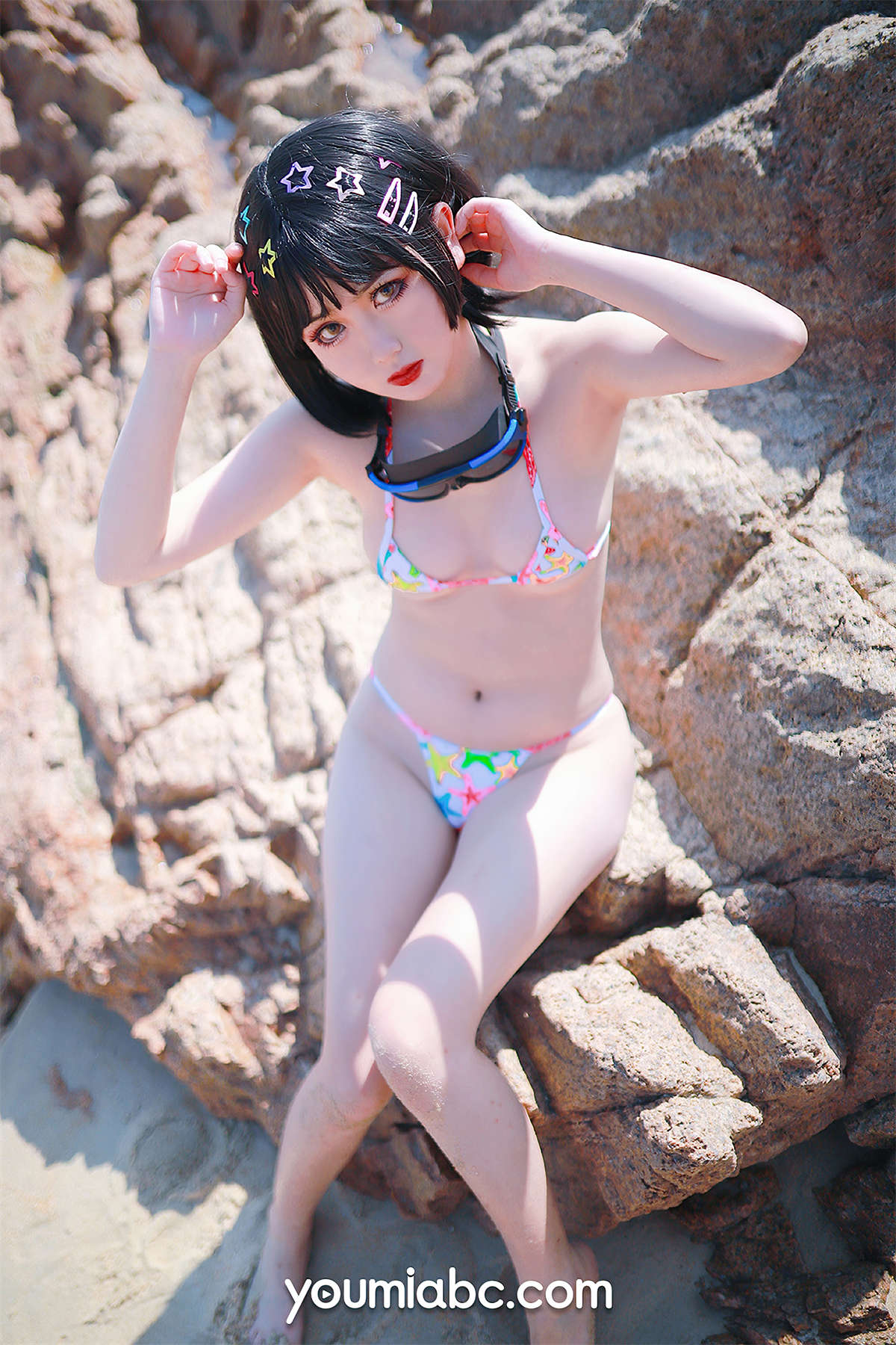 YouMi尤蜜 2021.01.10 欲望沙滩 您的蛋蛋-日更街拍