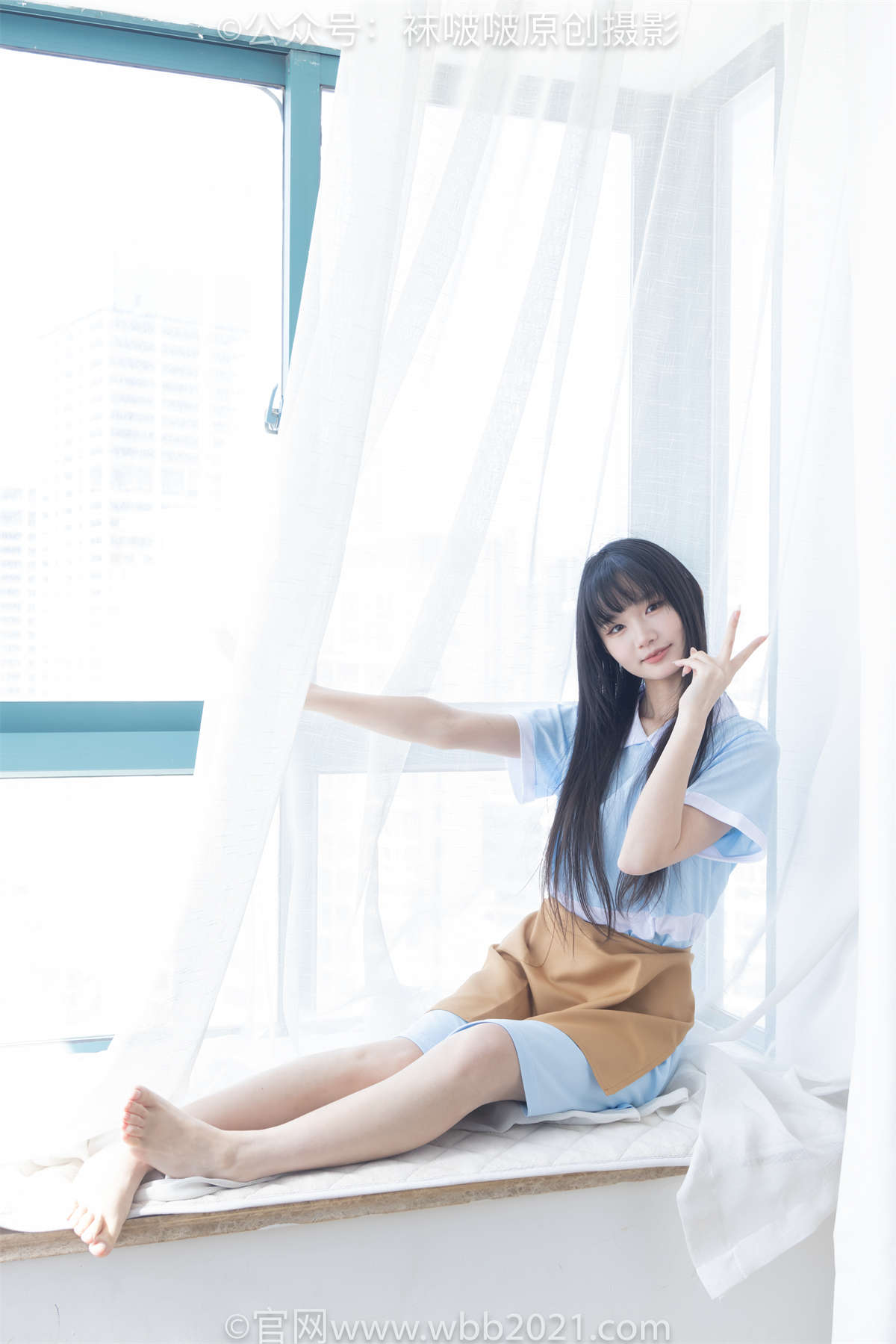 图片[2]-袜啵啵 No.521 甜甜圈-制服、高跟鞋、薄肉丝（脚尖加固款）、裸足 花絮版-日更街拍