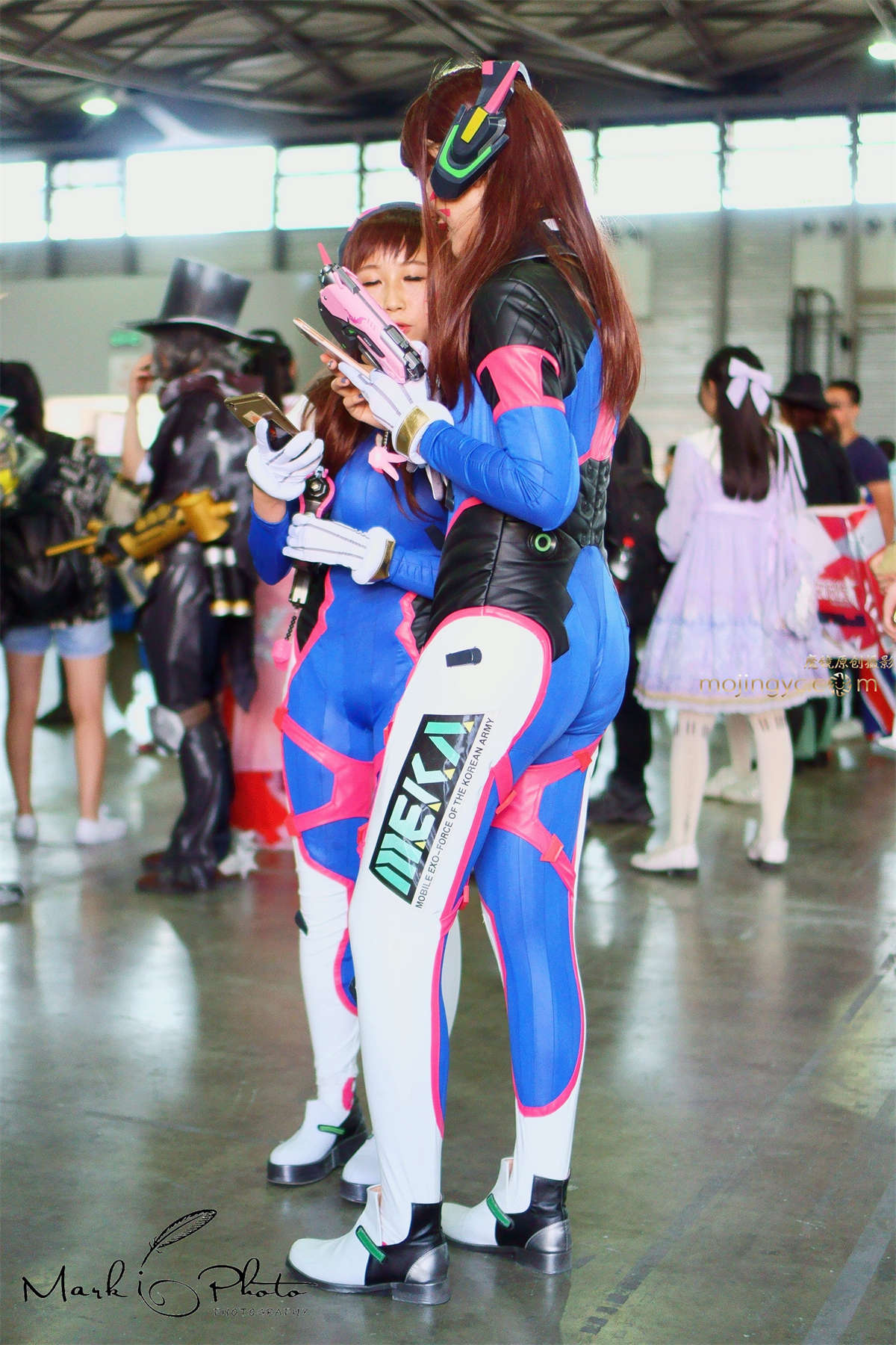 美臀cosplay-日更街拍