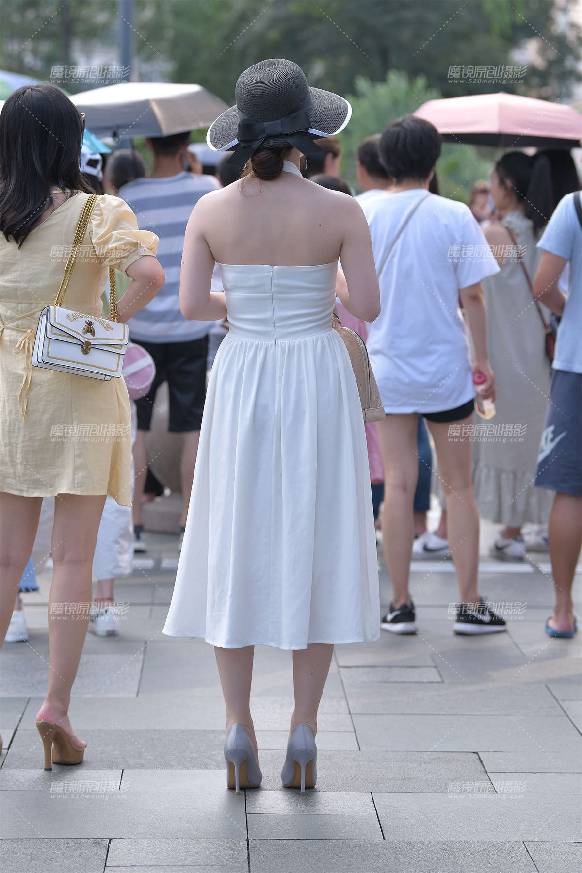 图片[2]-【视觉冲击赛贴】性感而优雅的美__-日更街拍